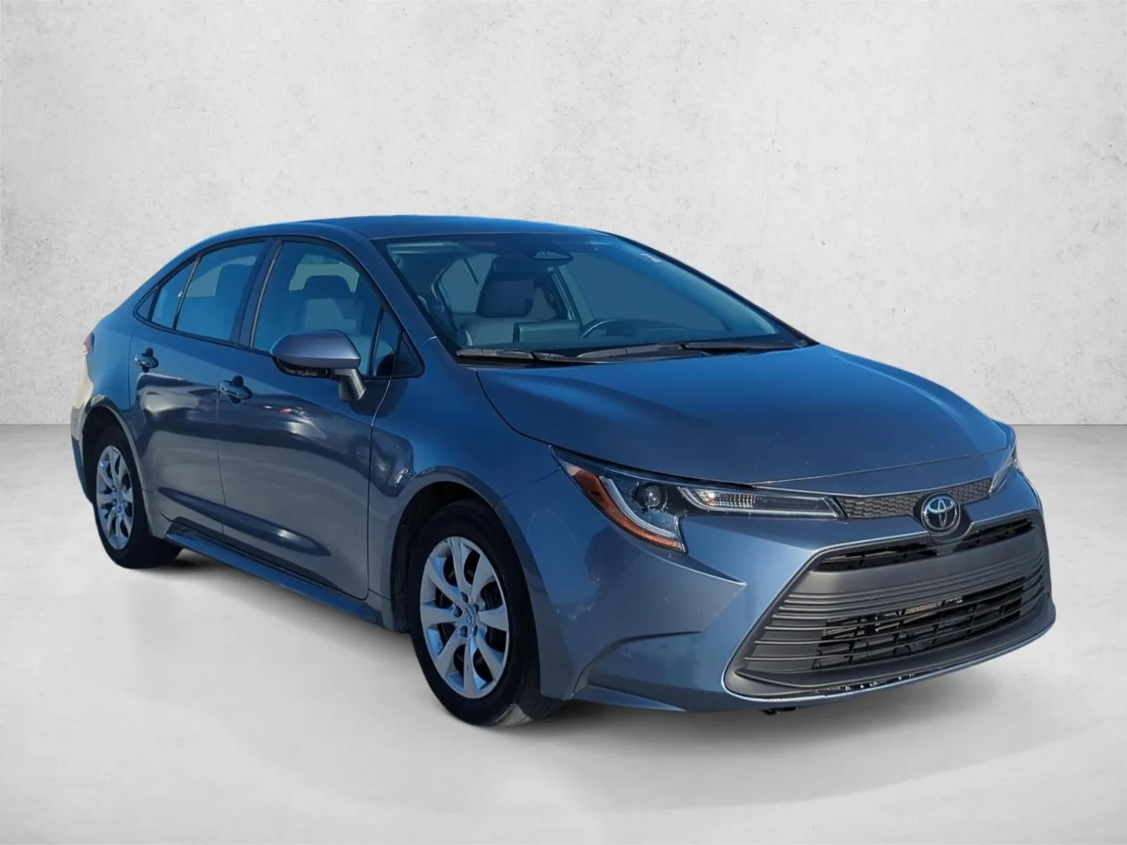 2024 Toyota Corolla LE CVT (Natl) photo 3
