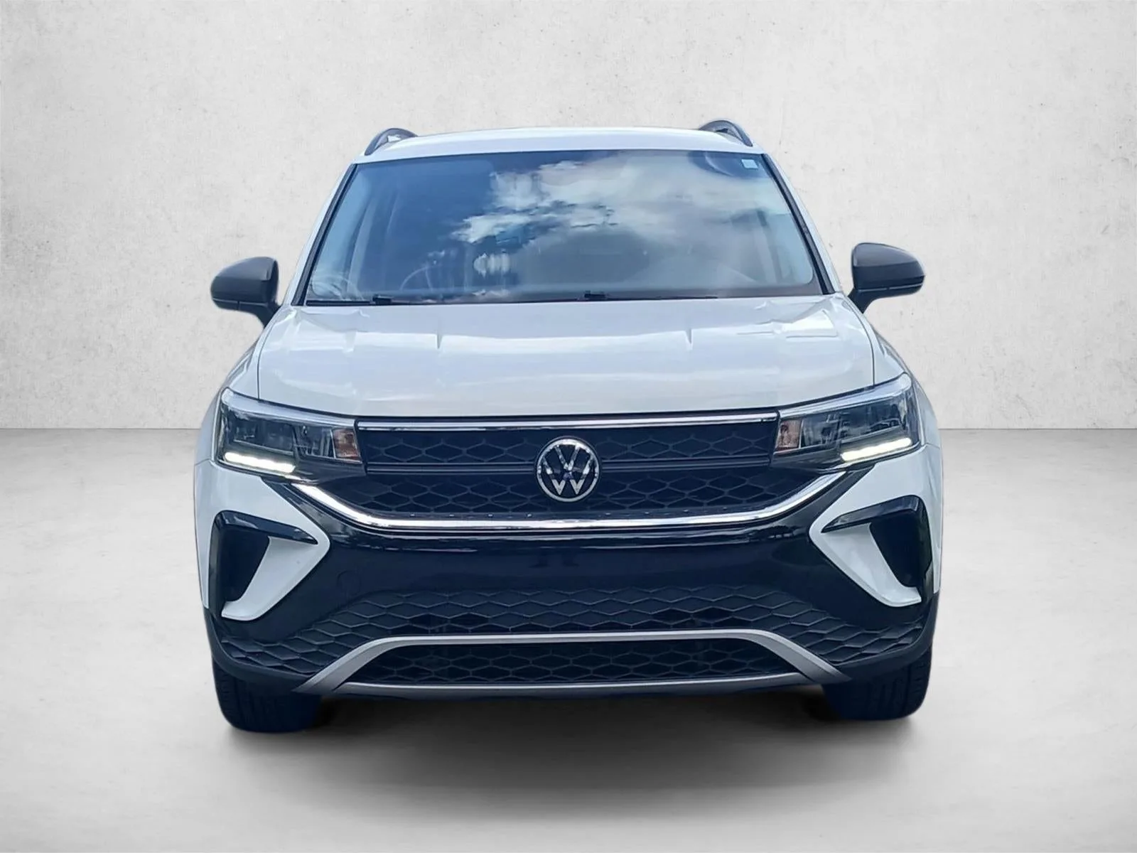 2022 Volkswagen Taos S FWD photo 2