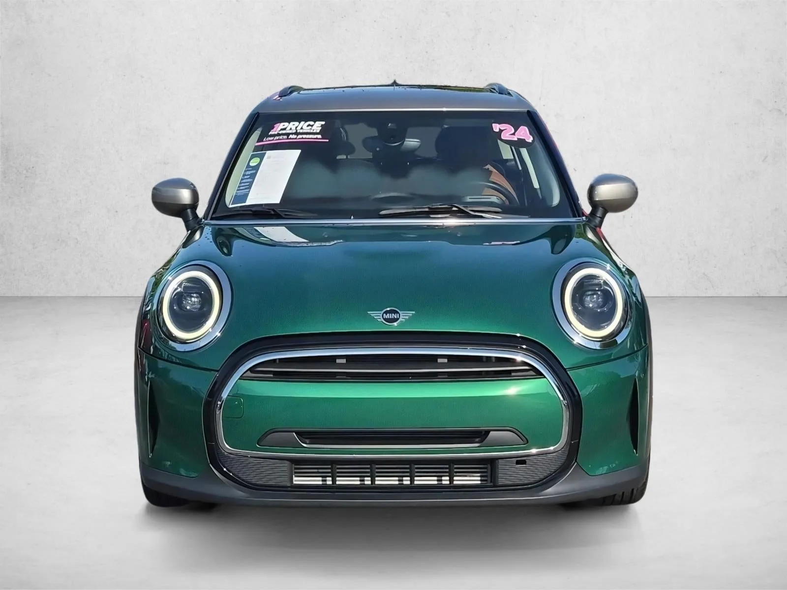 2024 MINI Hardtop Cooper photo 2