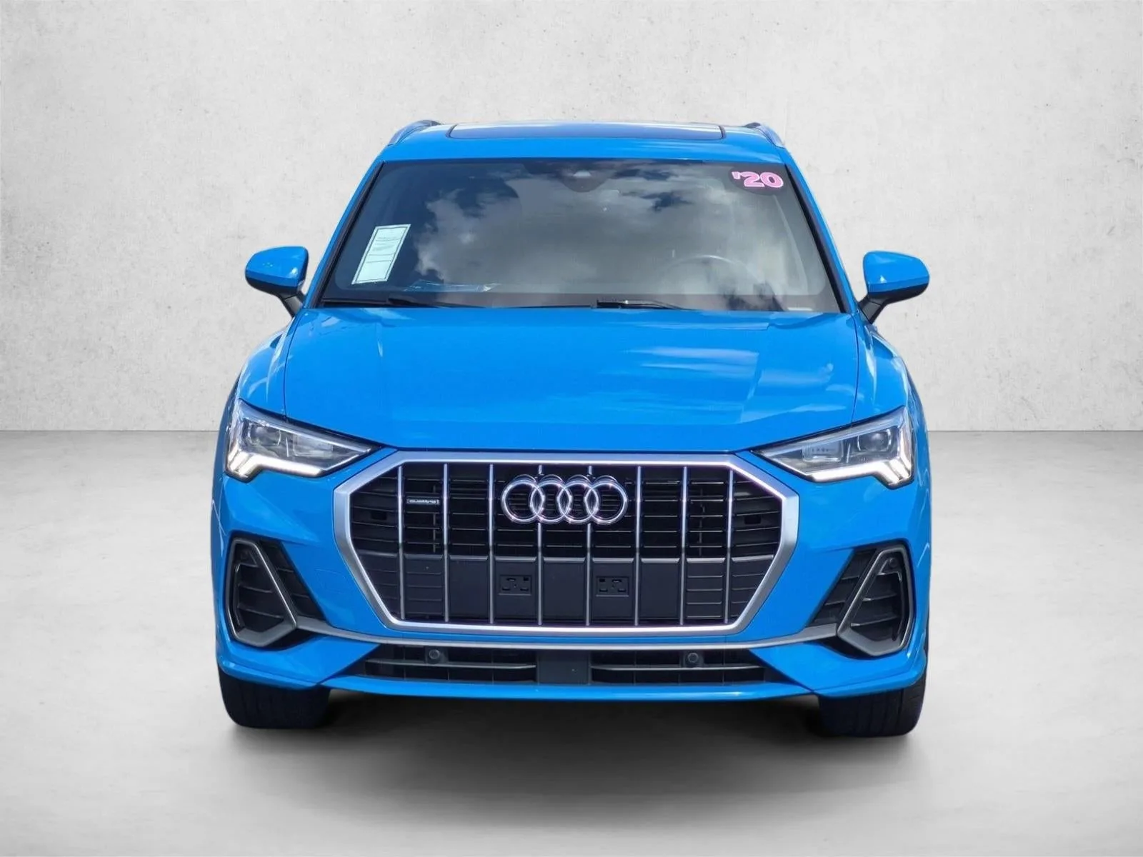 2020 Audi Q3 Premium Plus 45 TFSI S line quattro Tiptronic photo 2