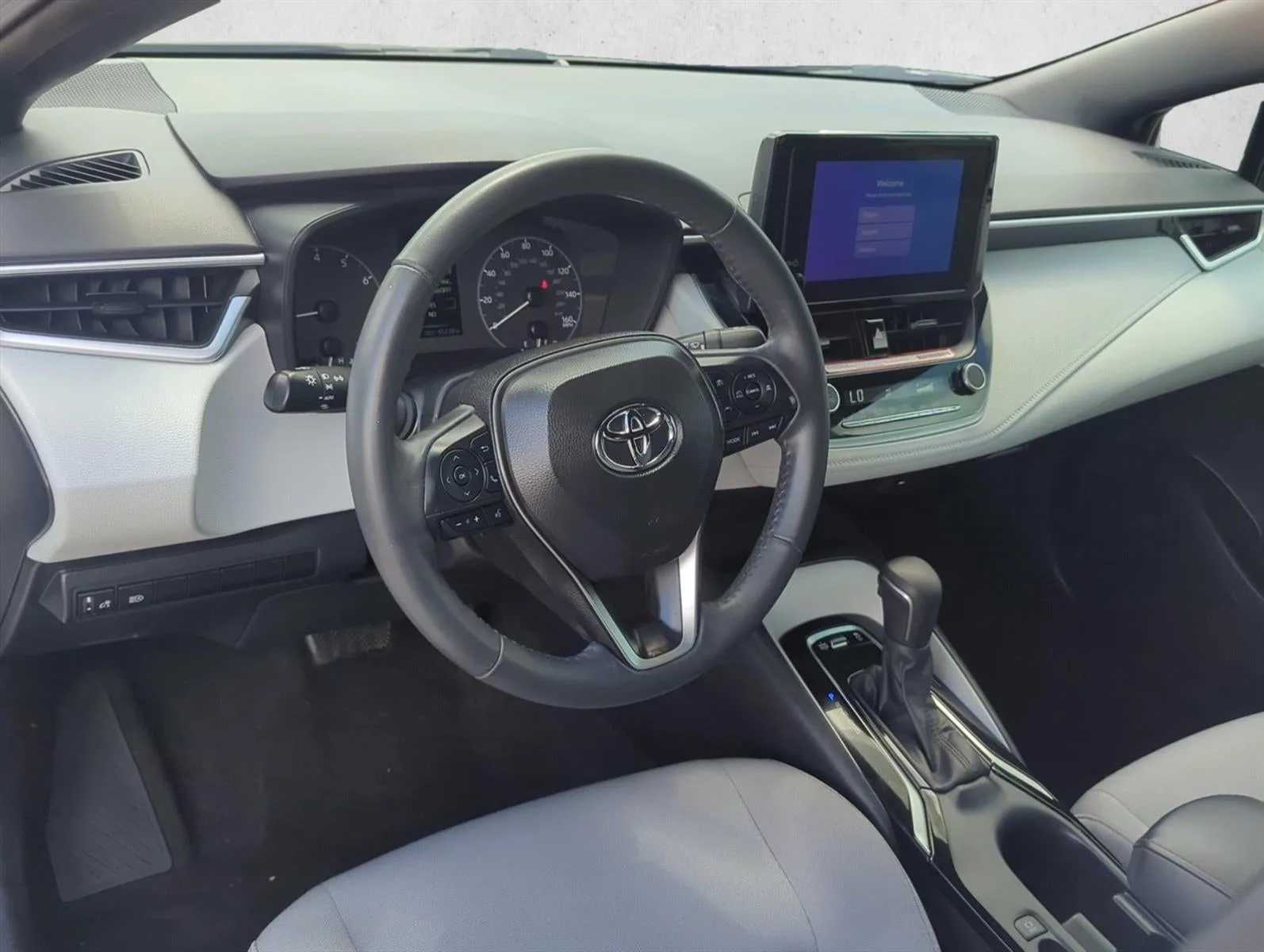 2024 Toyota Corolla SE CVT (Natl) photo 12