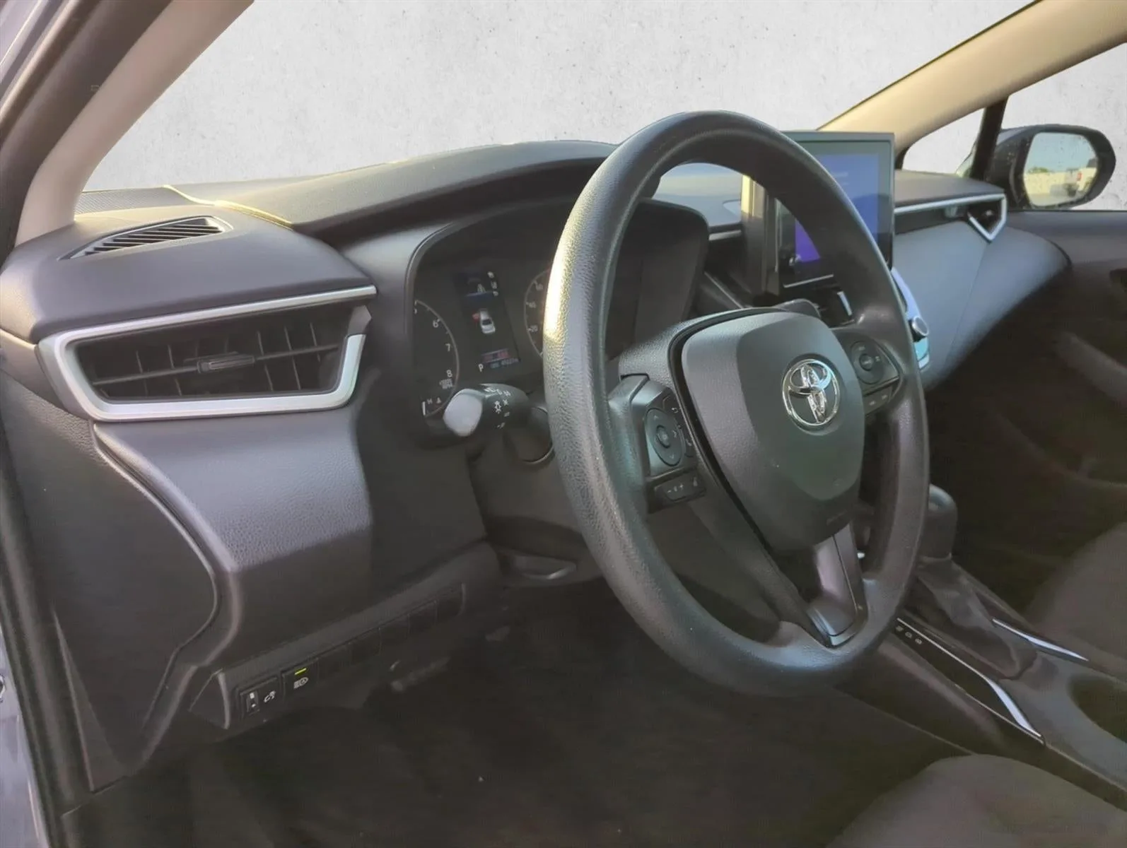 2023 Toyota Corolla LE CVT (Natl) photo 12