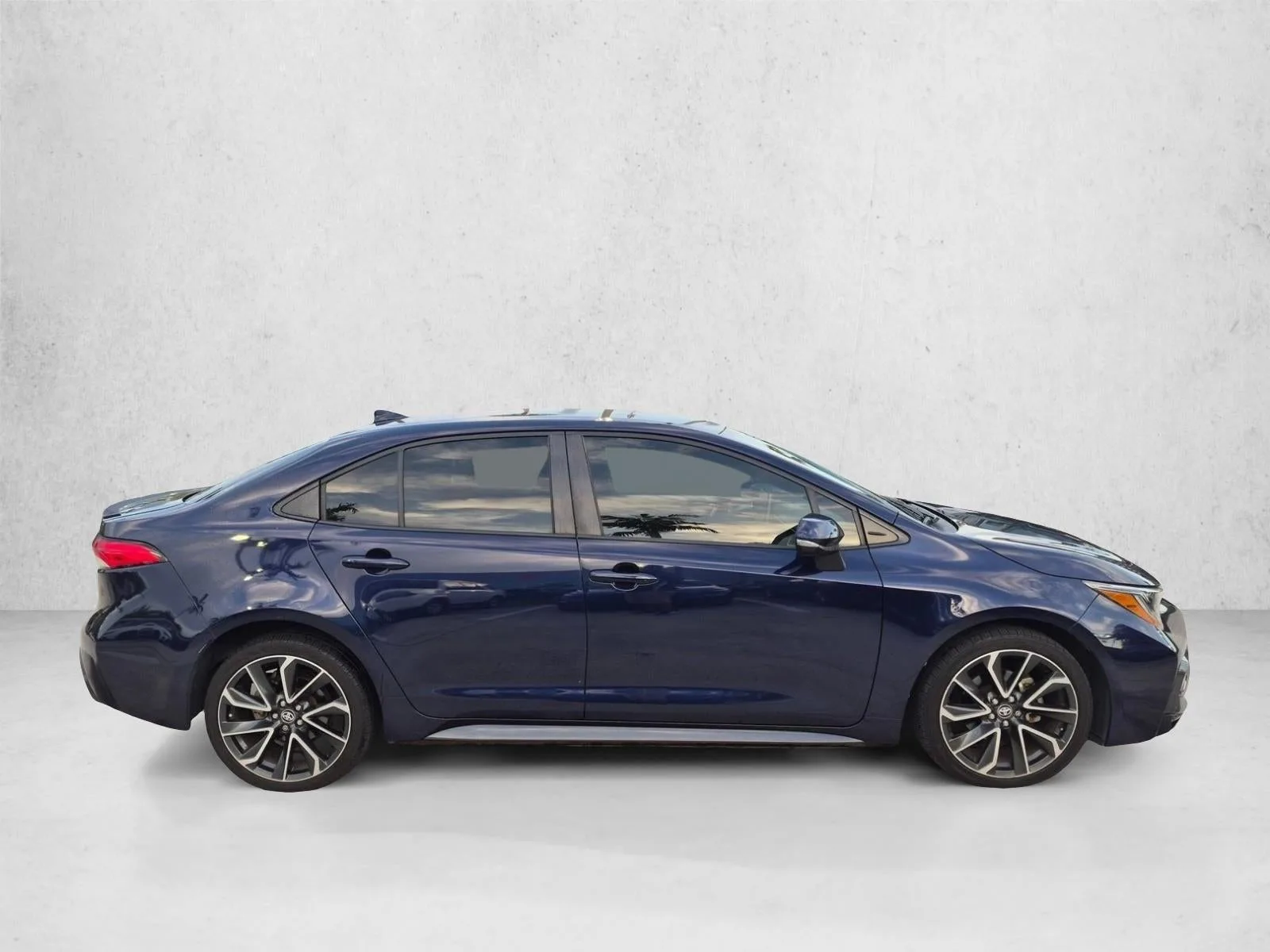 2021 Toyota Corolla SE CVT (Natl) photo 4