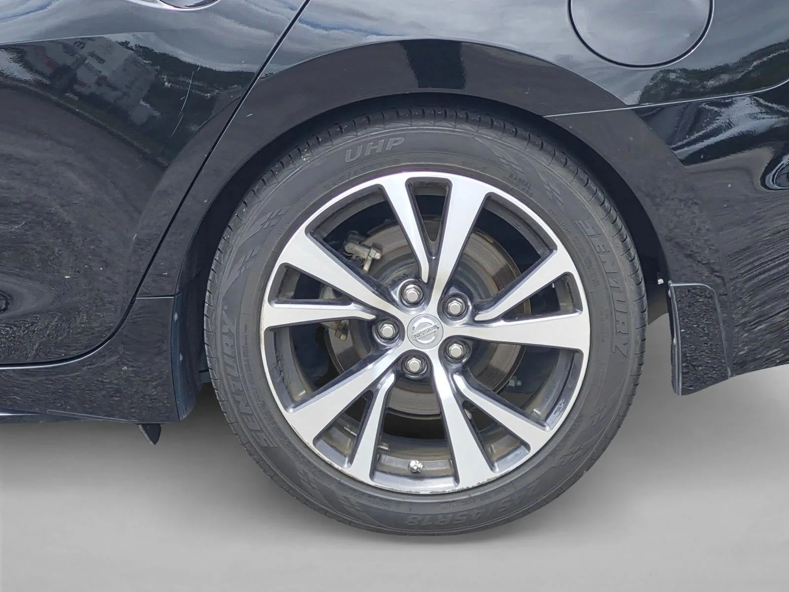 2016 Nissan Maxima 4dr Sdn 3.5 Platinum photo 9