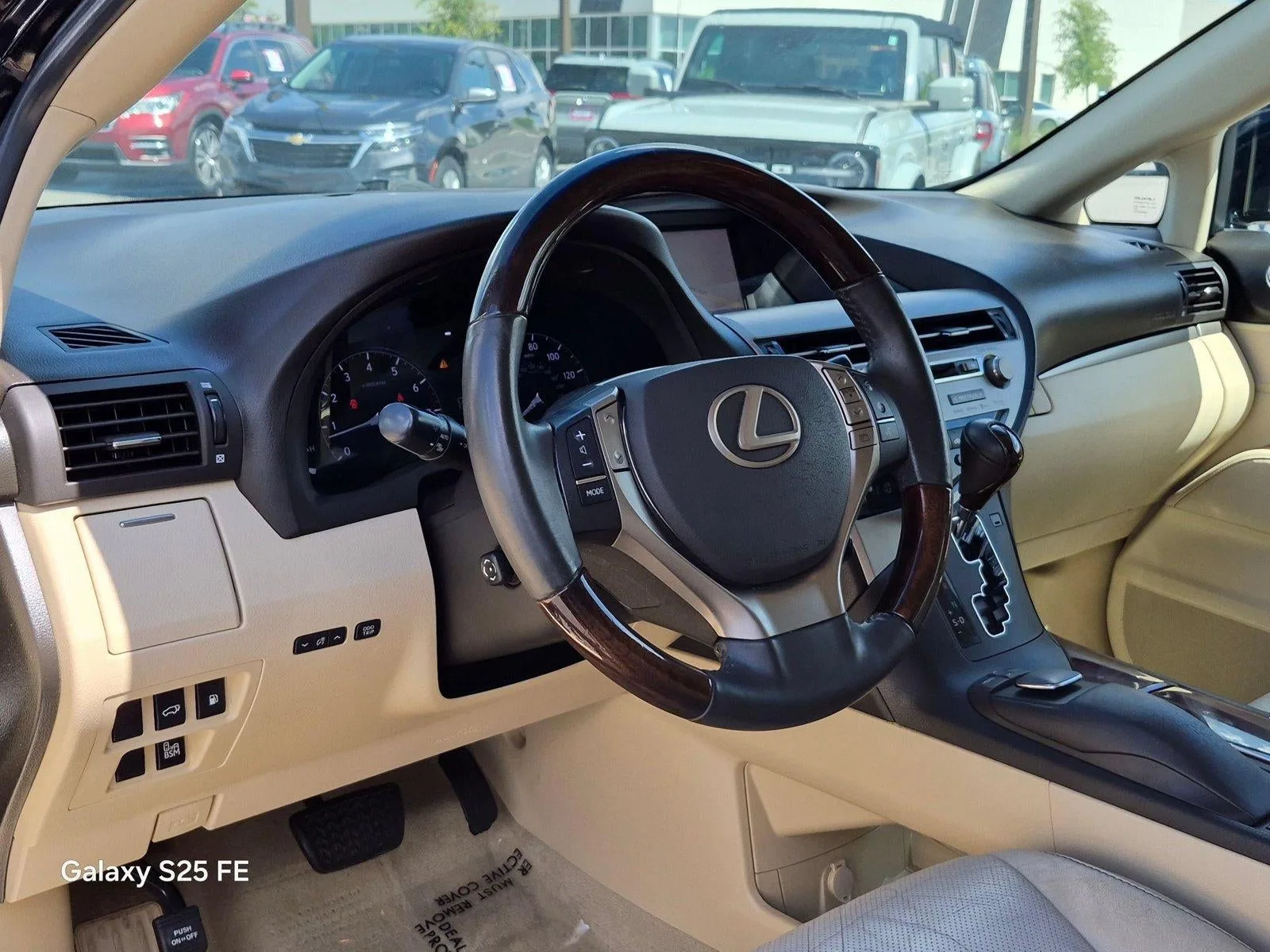 2014 Lexus RX 350 FWD 4dr photo 4