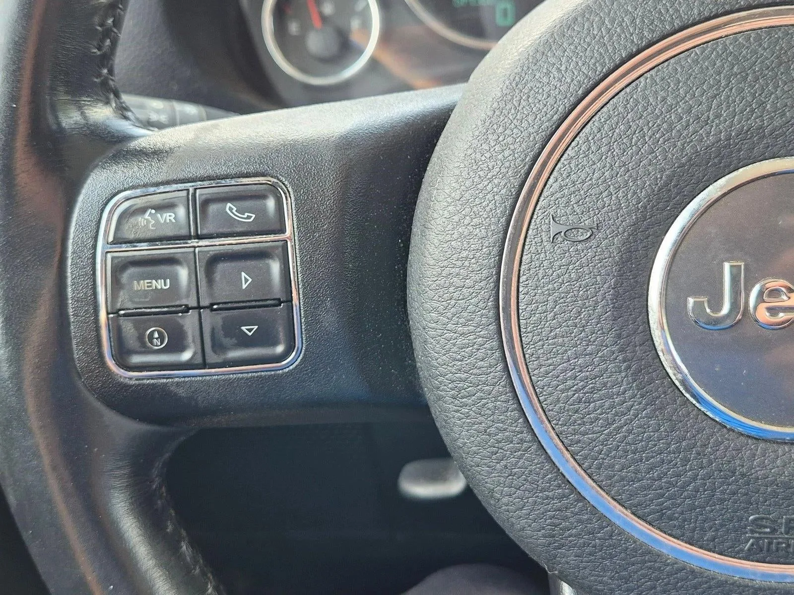 2016 Jeep Wrangler Unlimited 4WD 4dr Sport photo 11