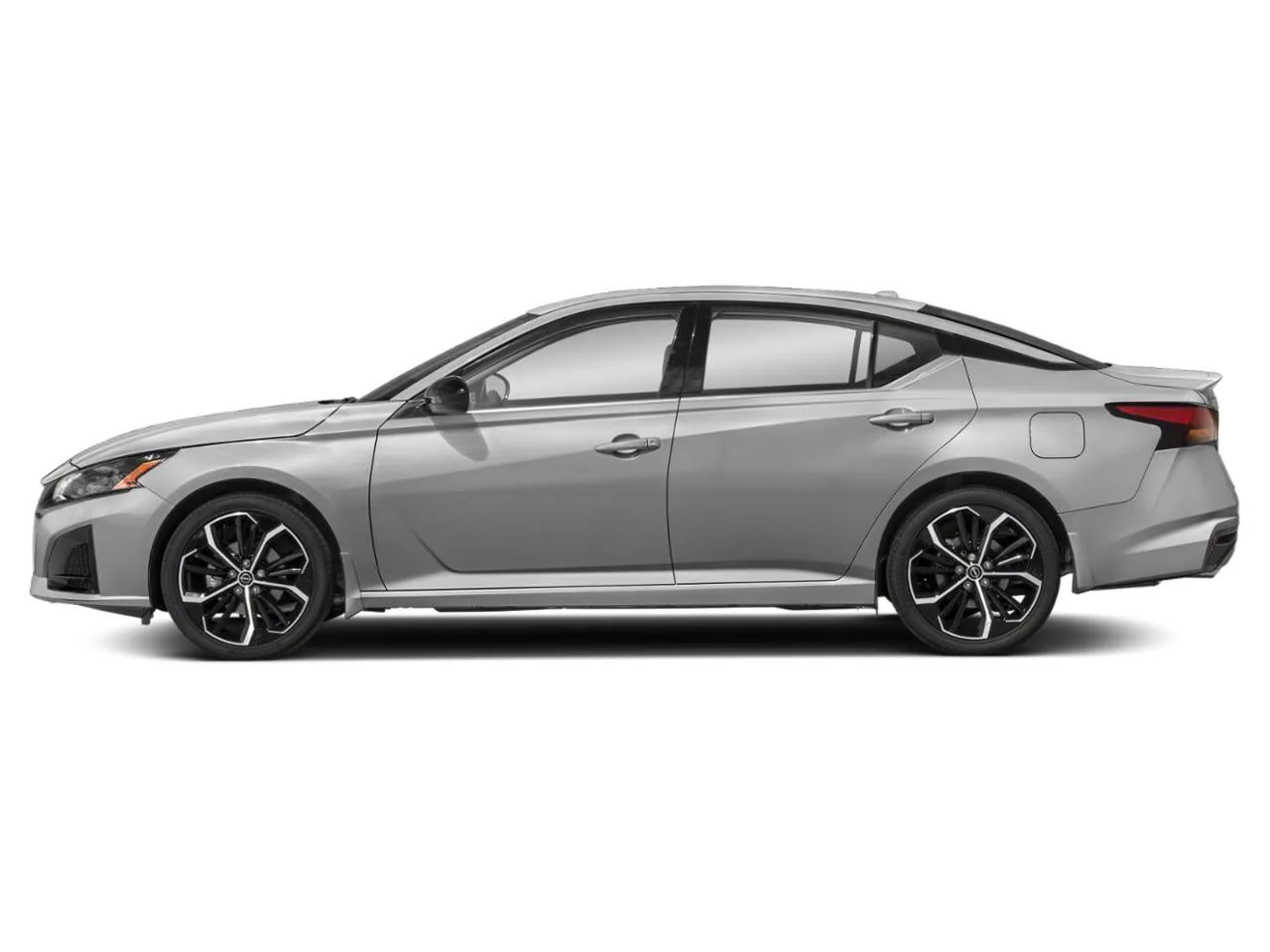 2024 Nissan Altima 2.5 SR Sedan photo 2