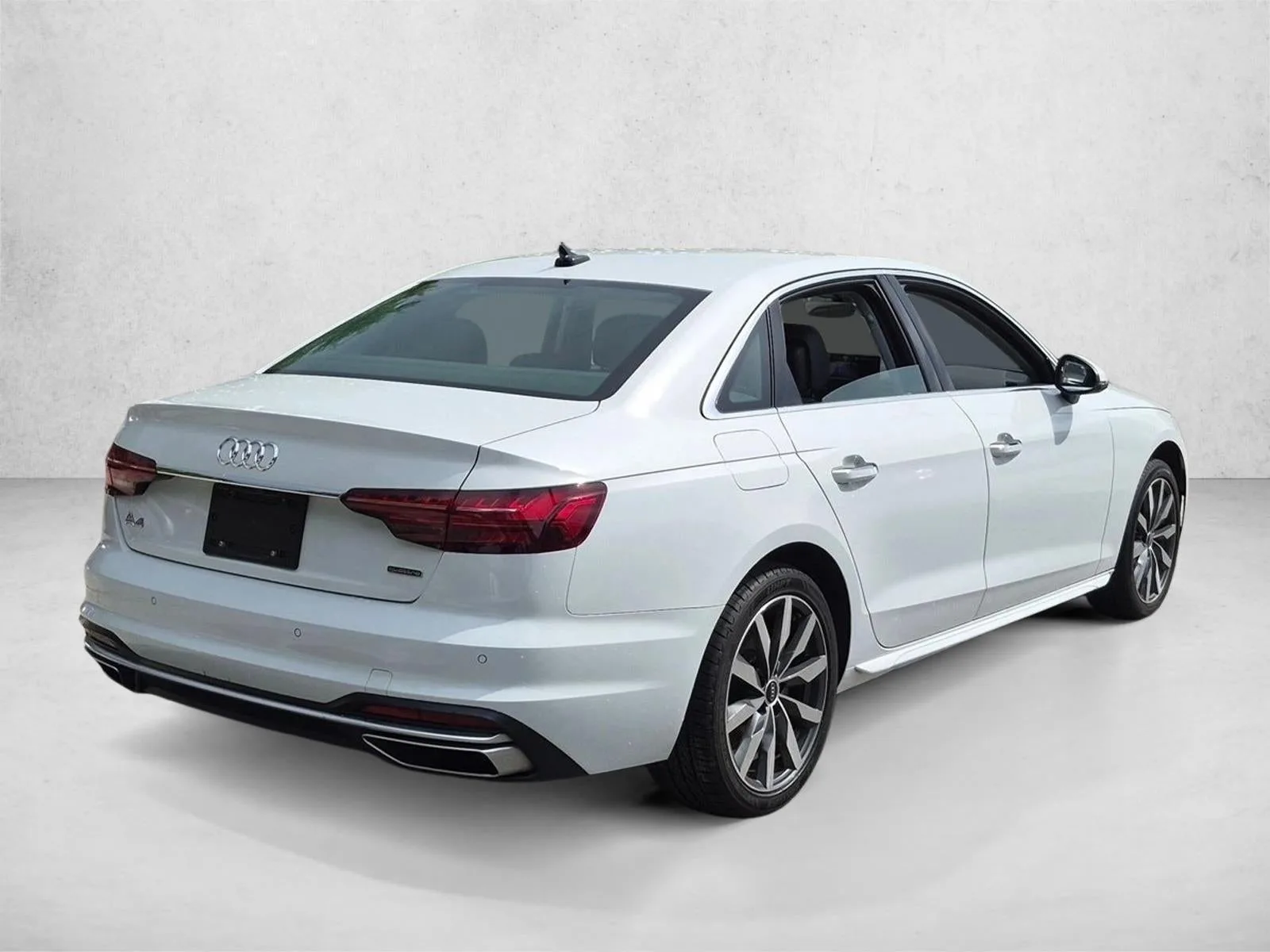 2022 Audi A4 Sedan Premium 40 TFSI quattro photo 5