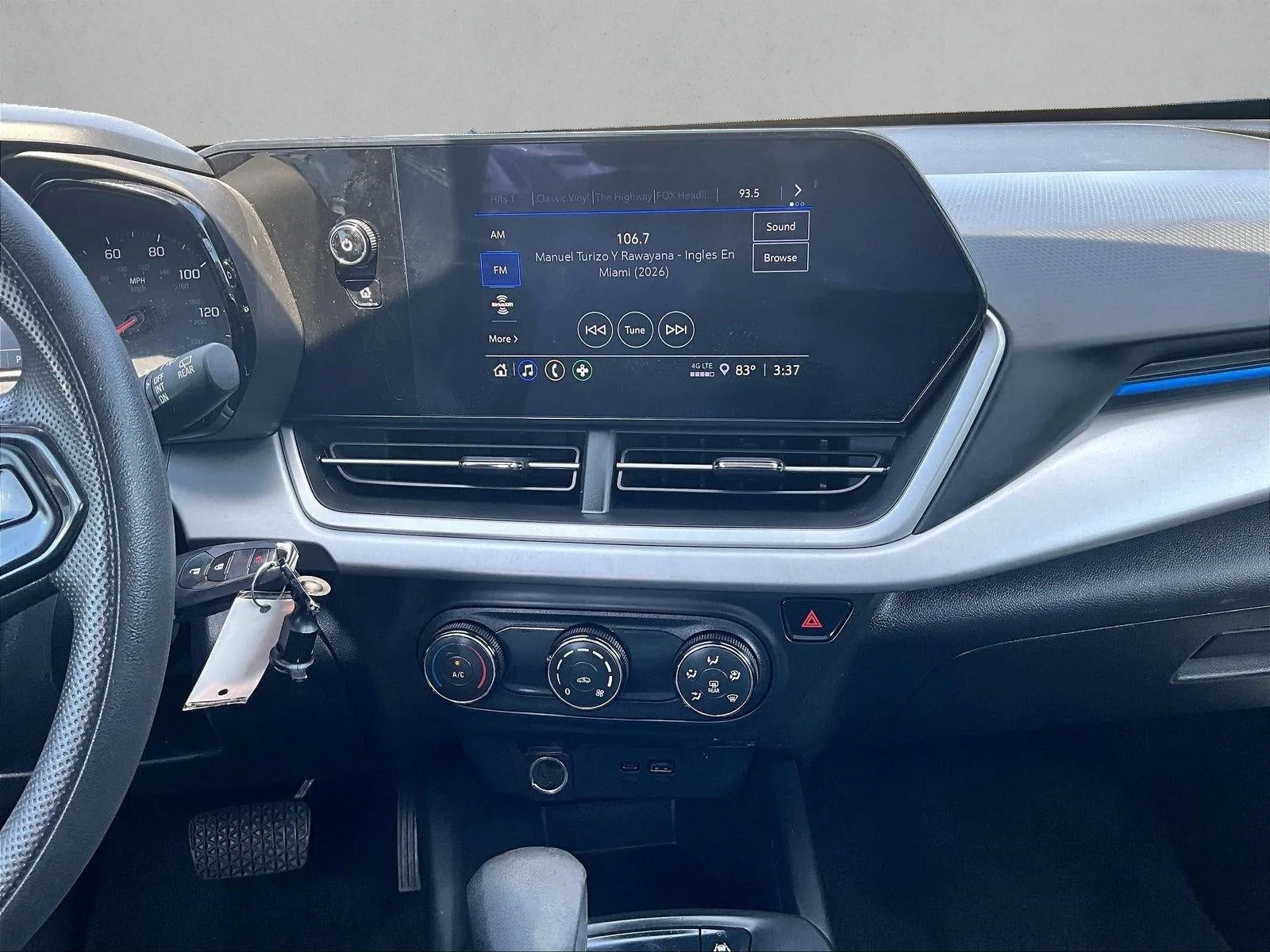 2024 Chevrolet Trax LS photo 6