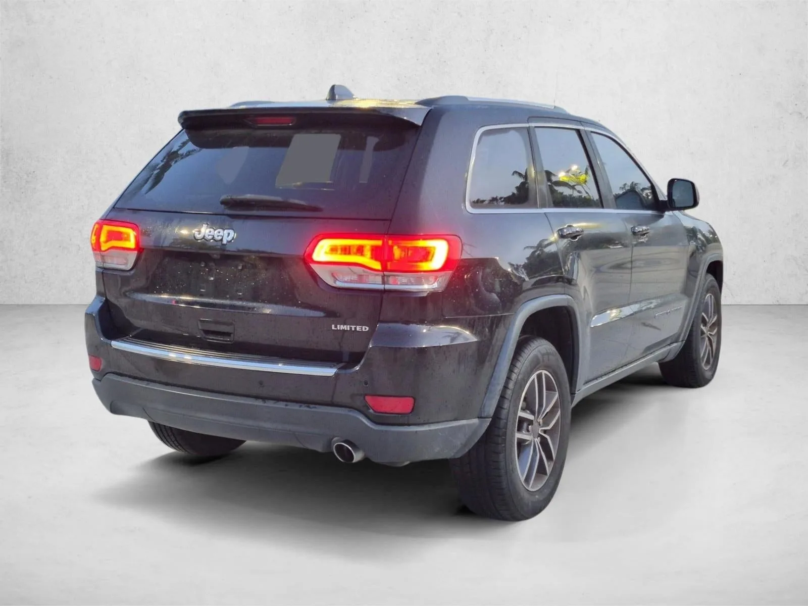 2019 Jeep Grand Cherokee Limited 4x2 photo 5