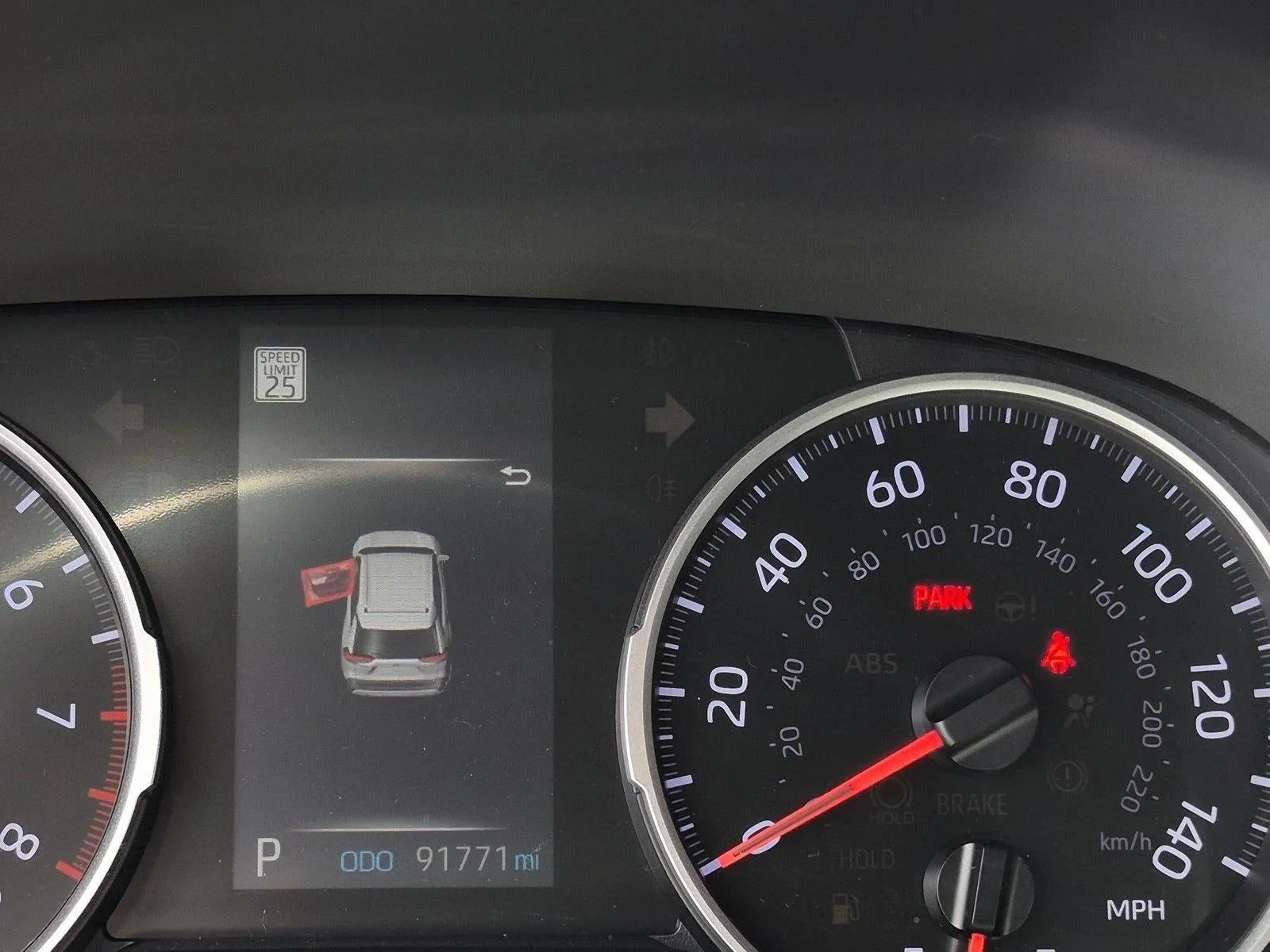 2021 Toyota RAV4 XLE Premium FWD (Natl) photo 6