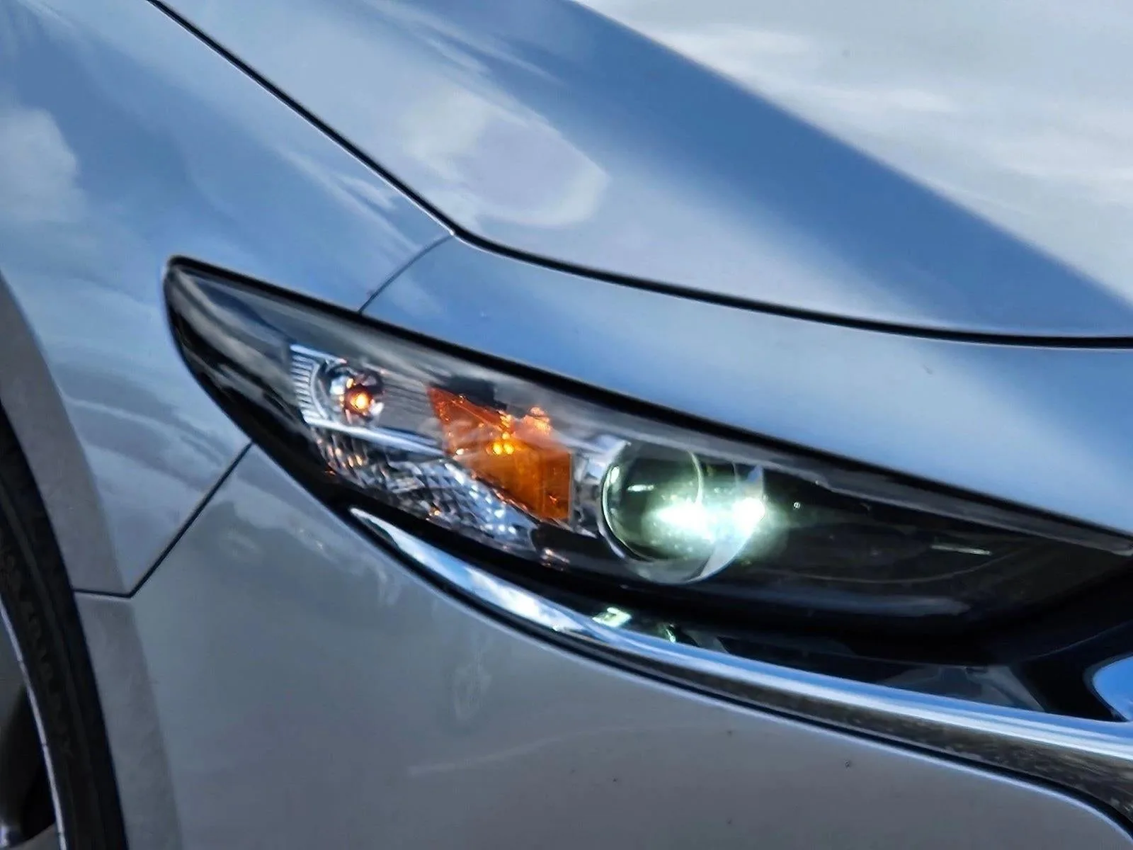 2020 Mazda Mazda3 Sedan Select Package FWD photo 4