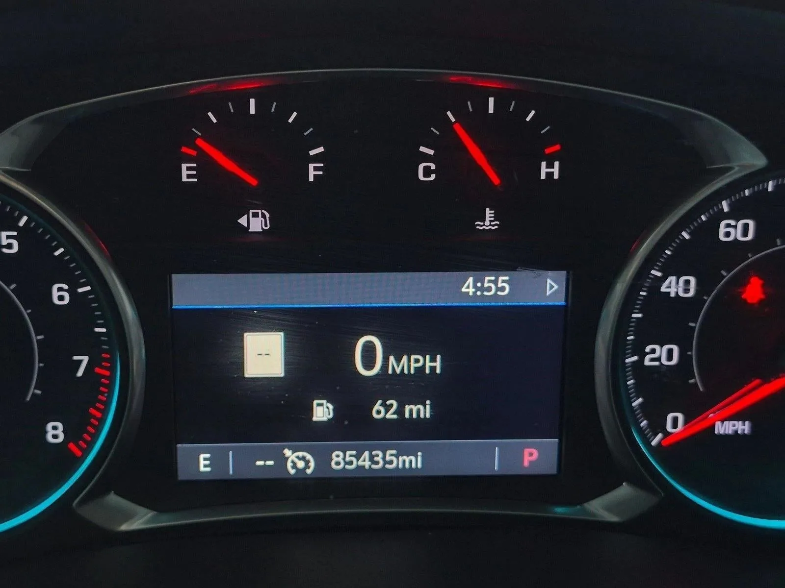 2021 Chevrolet Traverse FWD 2LT photo 10