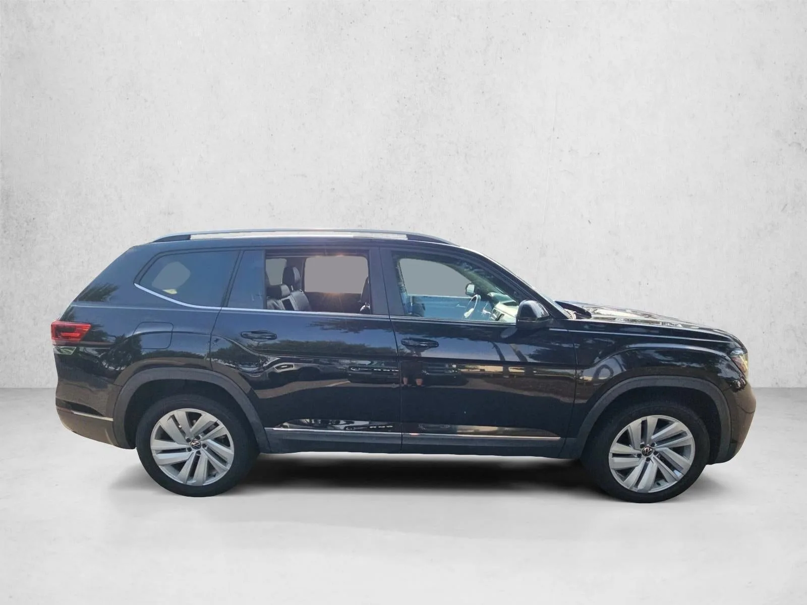 2021 Volkswagen Atlas 3.6L V6 SEL FWD *Ltd Avail* photo 4
