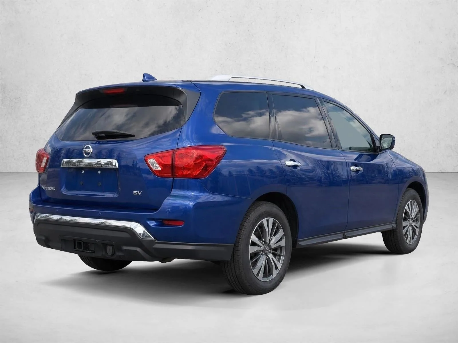 2020 Nissan Pathfinder FWD SV photo 7