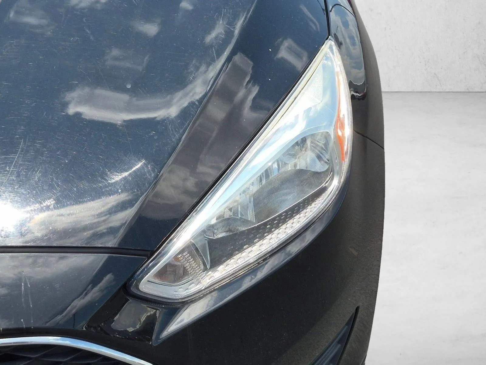 2018 Ford Focus SE photo 9