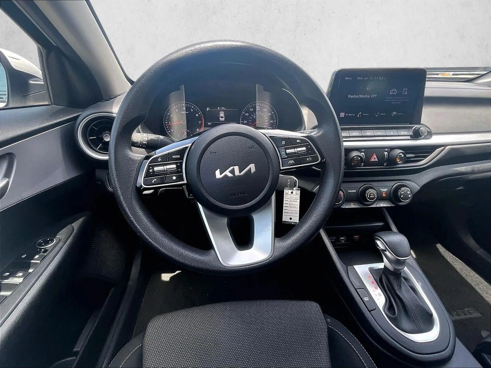 2024 Kia Forte LXS photo 7