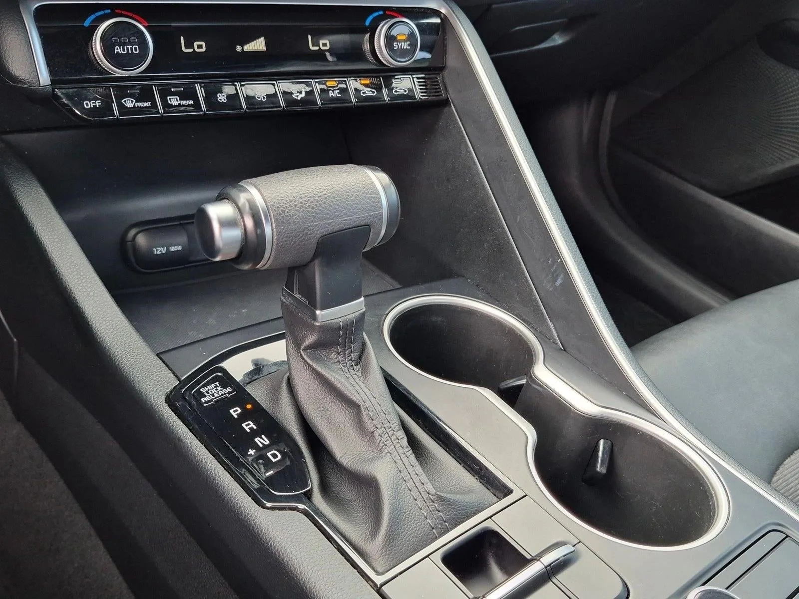 2022 Kia K5 GT-Line Auto FWD photo 11