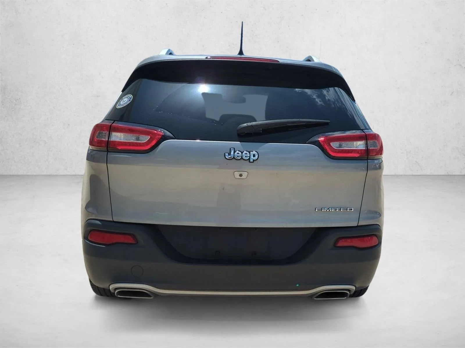2015 Jeep Cherokee FWD 4dr Limited photo 6