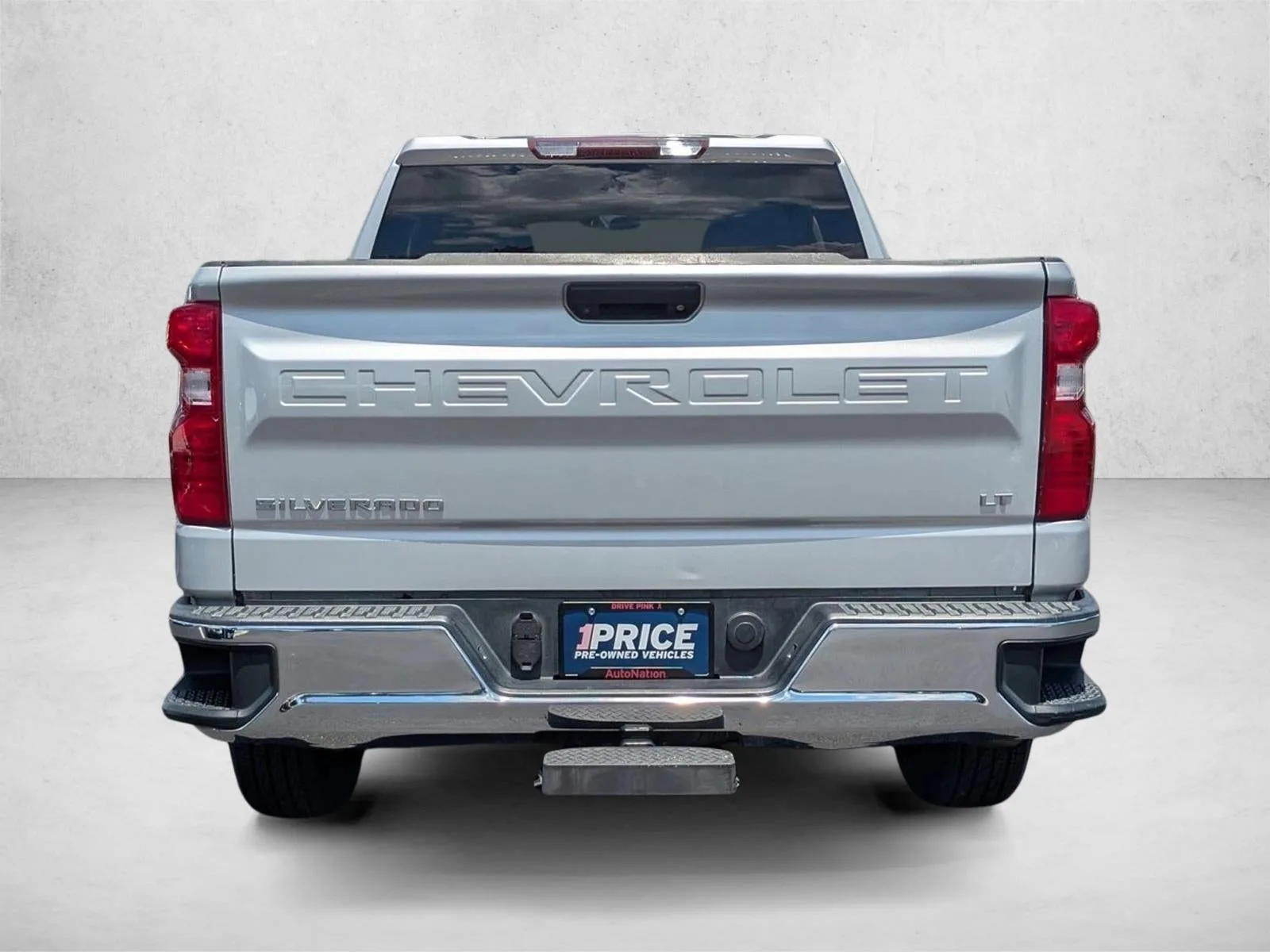 2020 Chevrolet Silverado 1500 LT photo 6