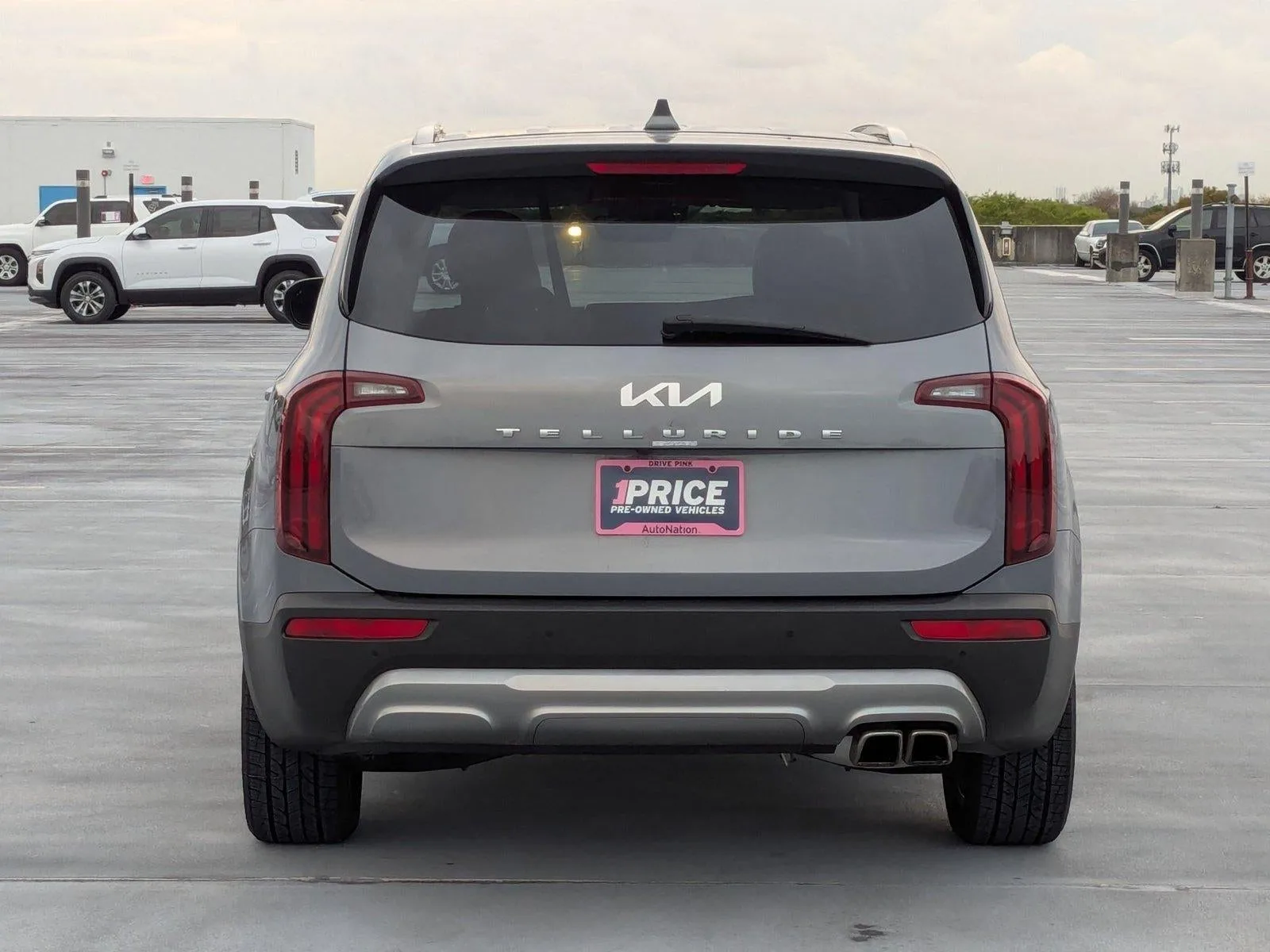 2022 Kia Telluride Base photo 7