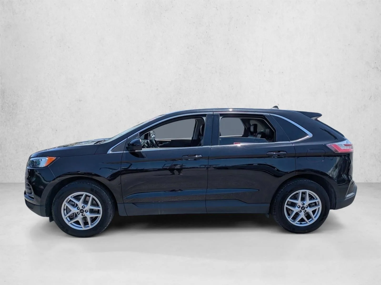 2024 Ford Edge SEL AWD photo 9