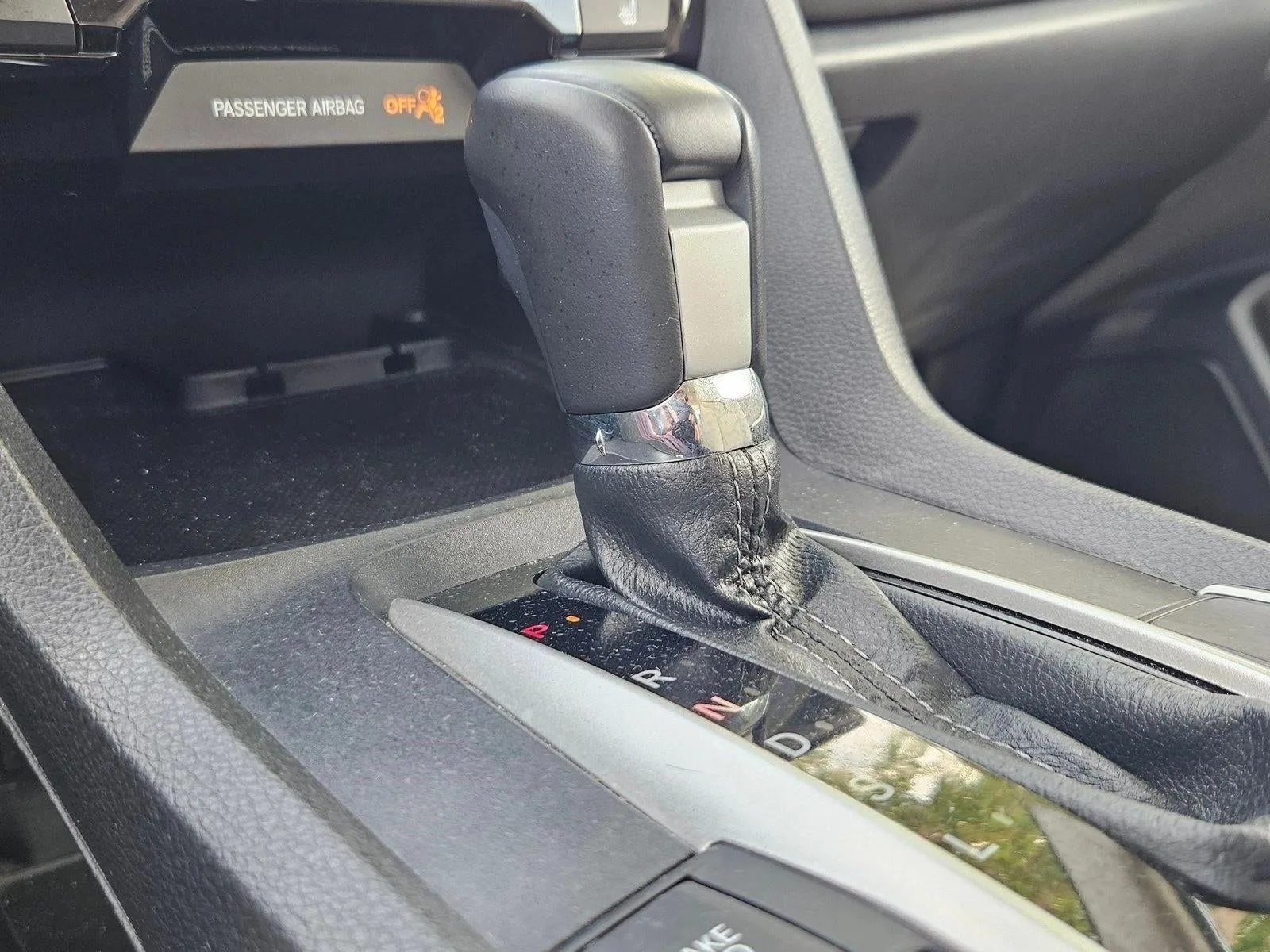 2019 Honda Civic Sedan EX CVT photo 12