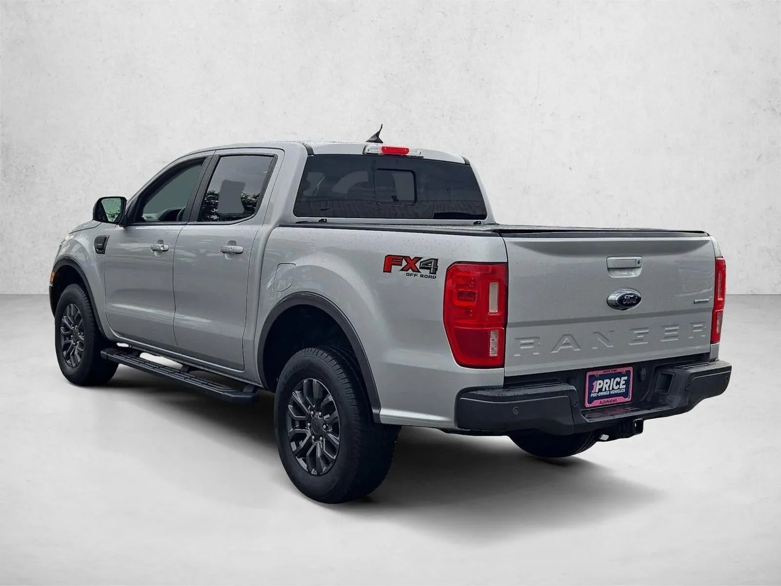 2019 Ford Ranger LARIAT 4WD SuperCrew 5' Box photo 8