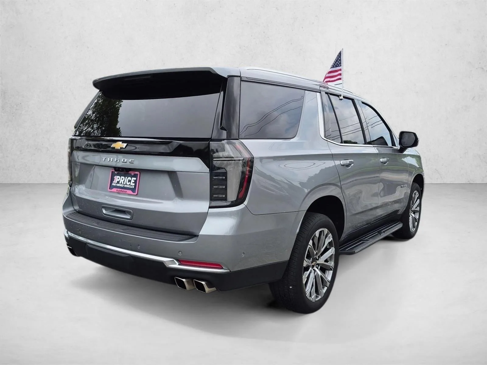2025 Chevrolet Tahoe High Country photo 5