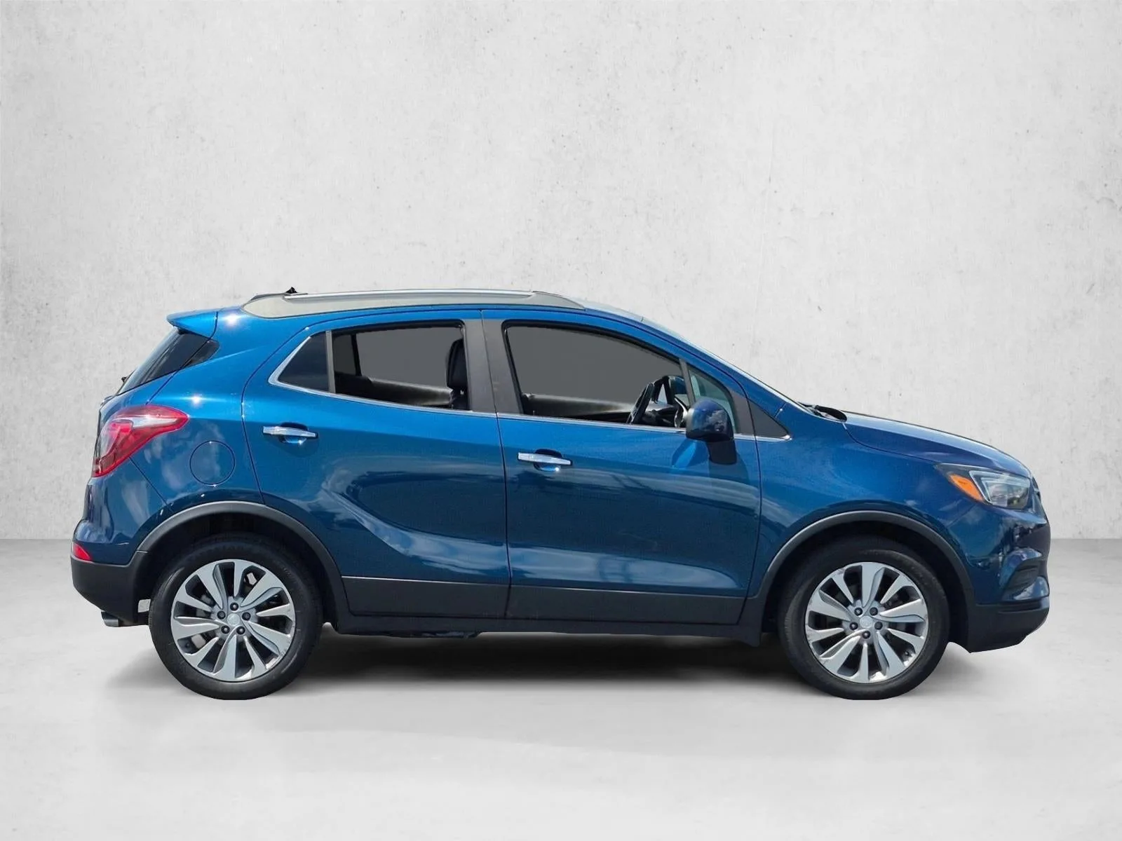 2020 Buick Encore Preferred photo 4