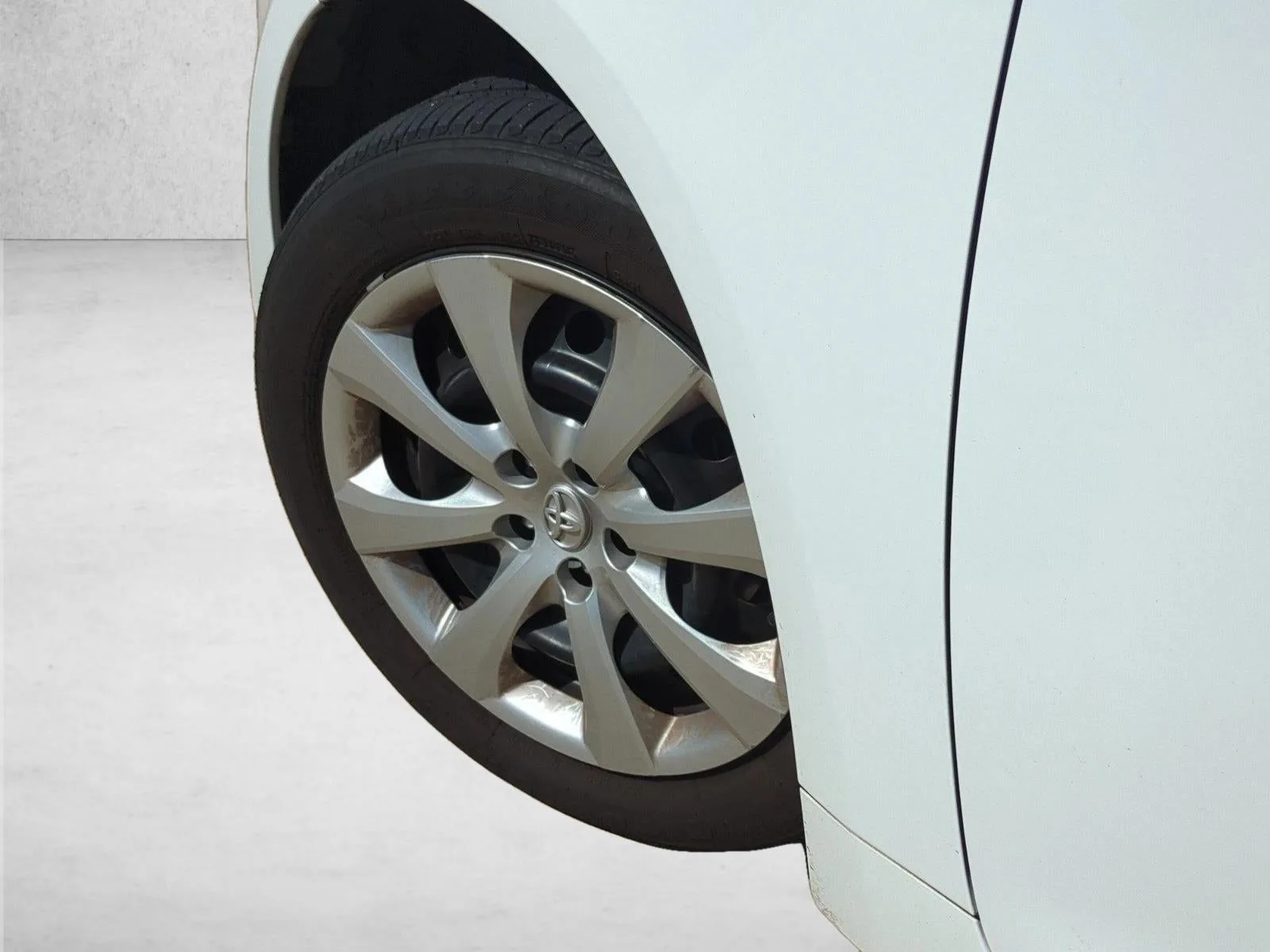 2024 Toyota Corolla LE CVT (Natl) photo 10