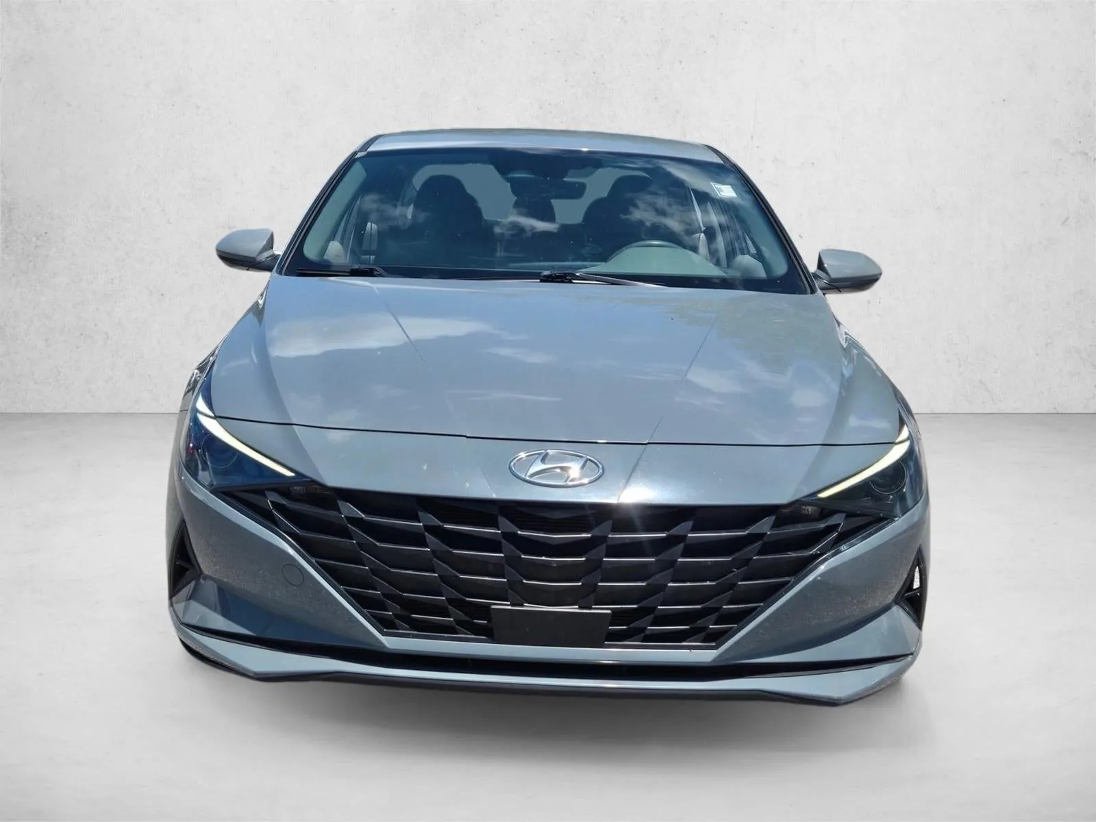 2022 Hyundai ELANTRA SEL IVT photo 2