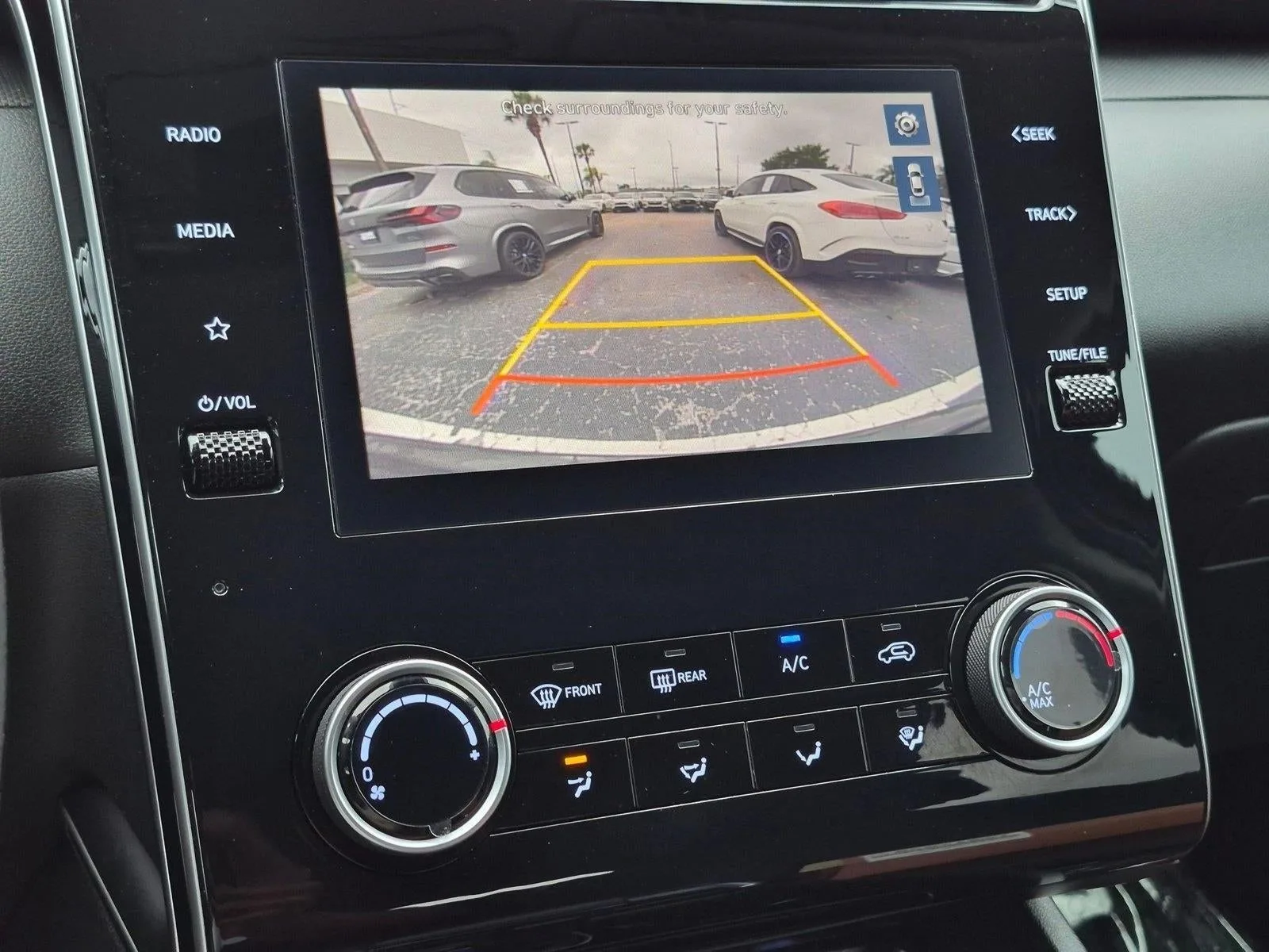 2023 Hyundai TUCSON SEL FWD photo 11
