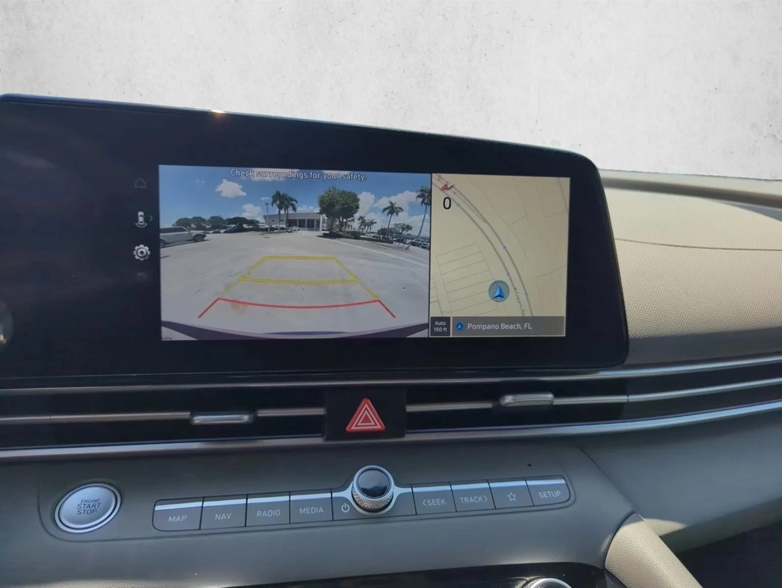 2024 Hyundai ELANTRA SEL IVT photo 12