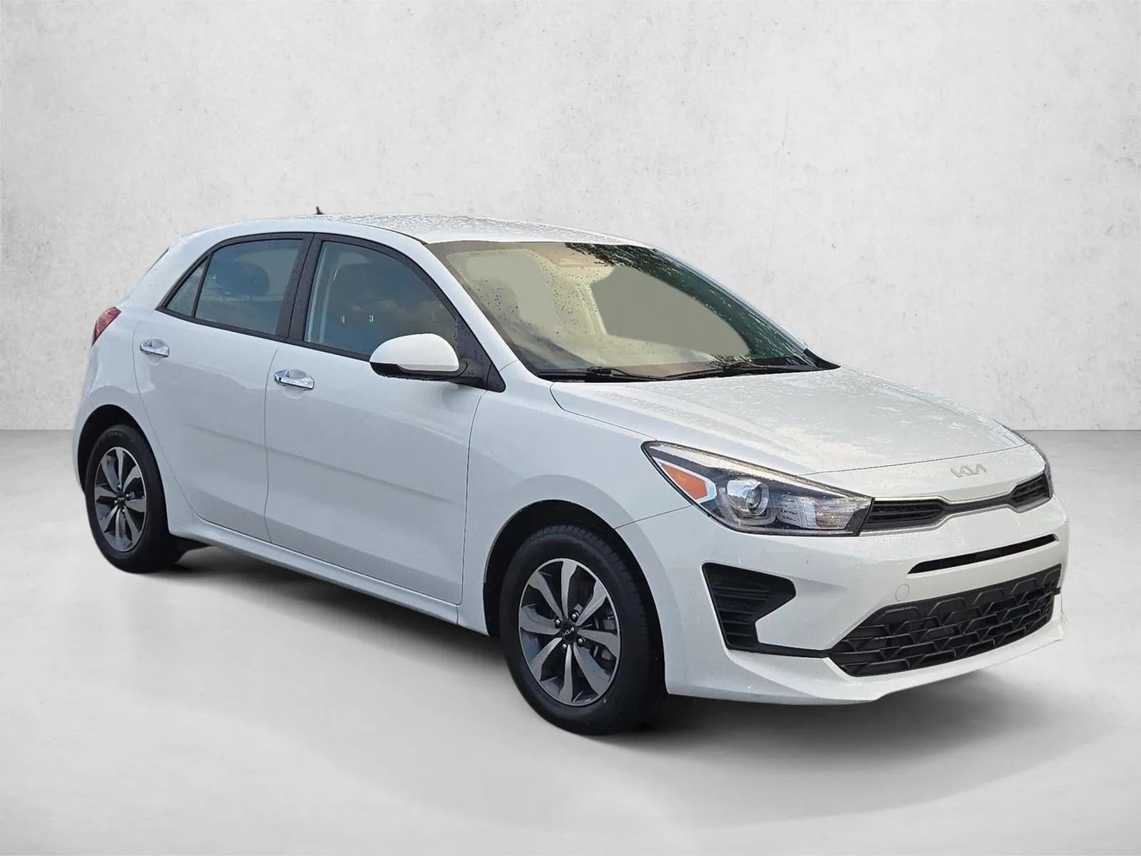 2023 Kia Rio 5-Door S IVT photo 3