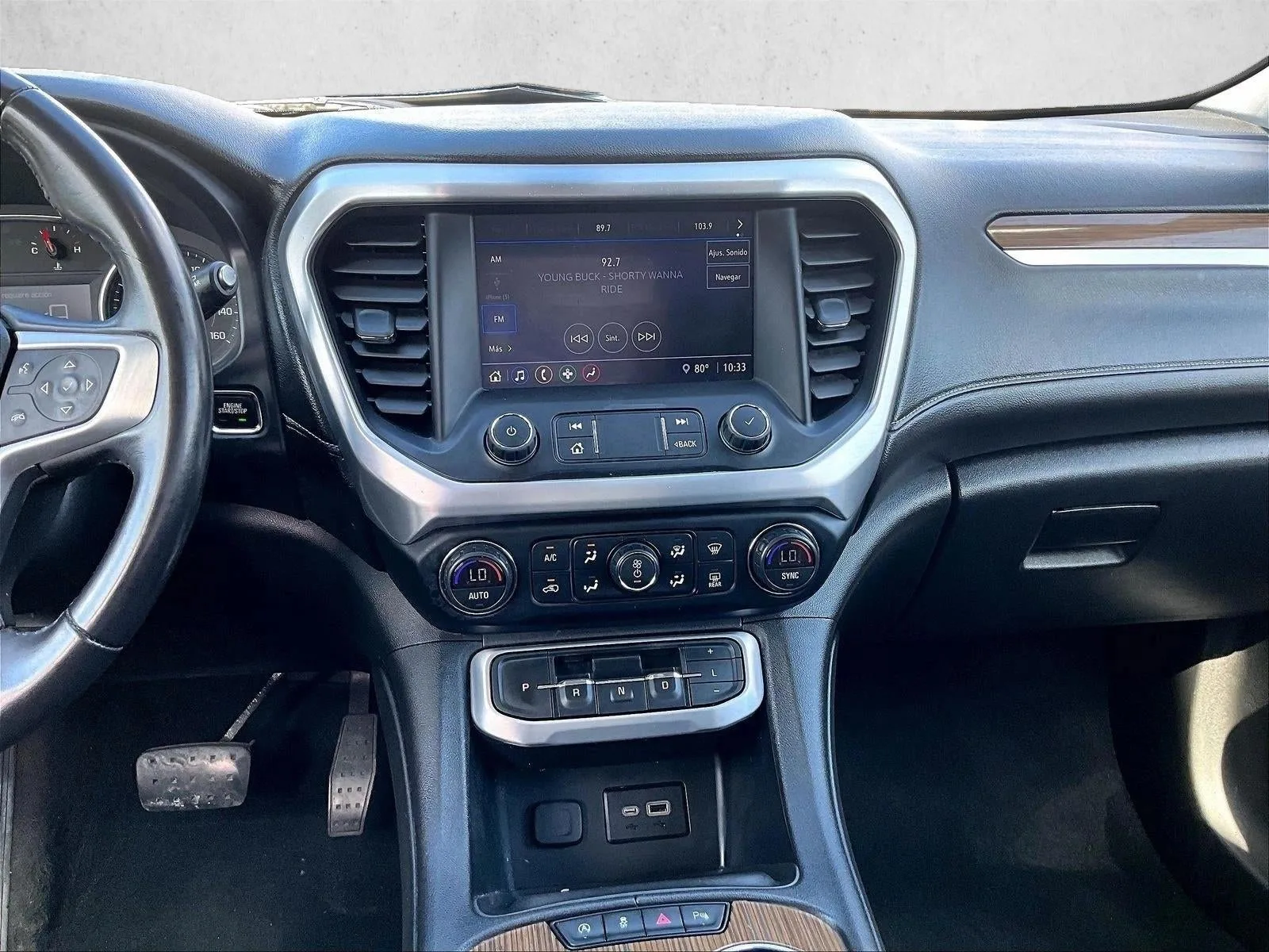 2020 GMC Acadia SLE photo 8