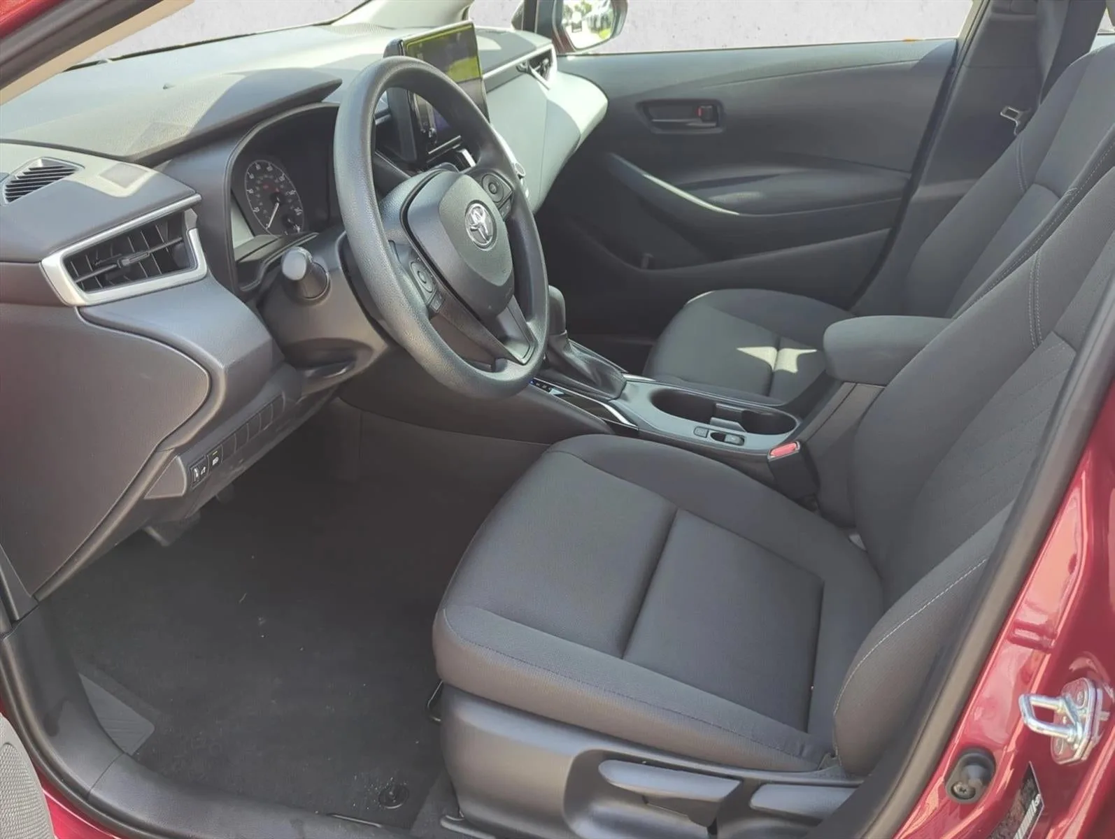 2024 Toyota Corolla LE CVT (Natl) photo 11