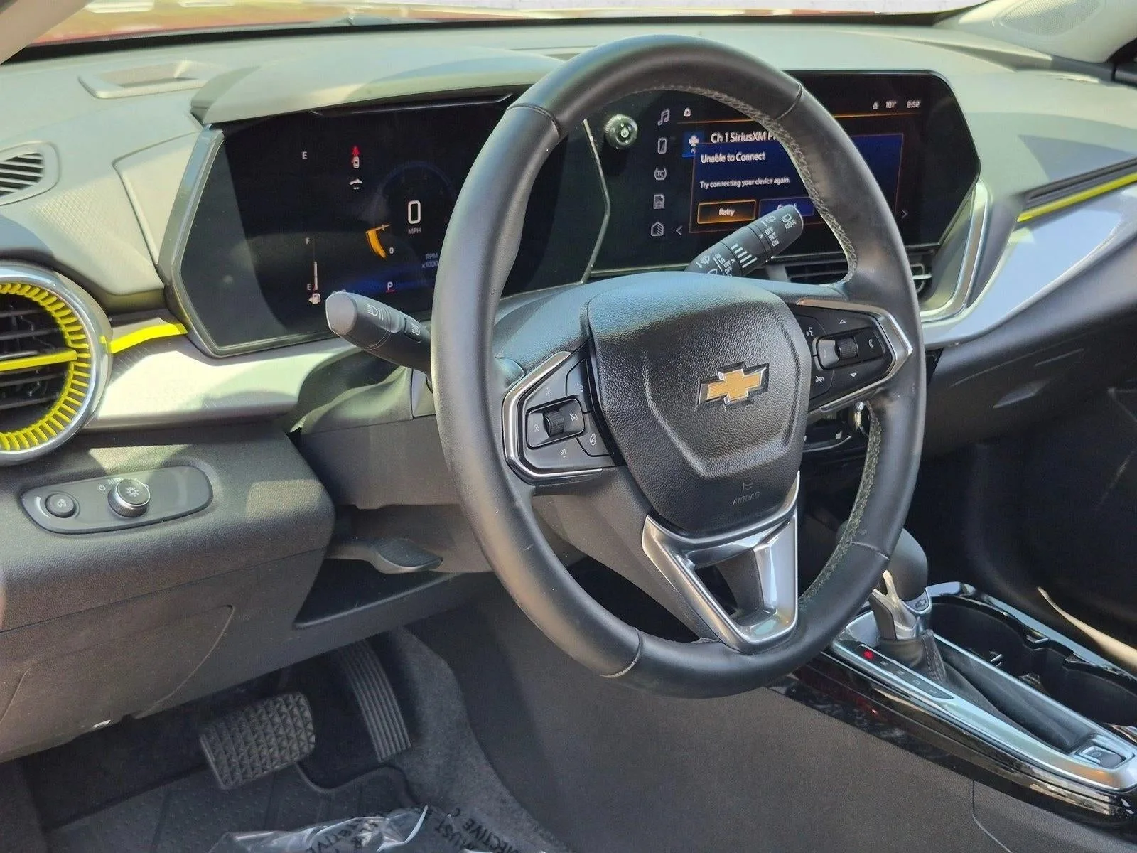 2024 Chevrolet Trax FWD 4dr LT photo 10
