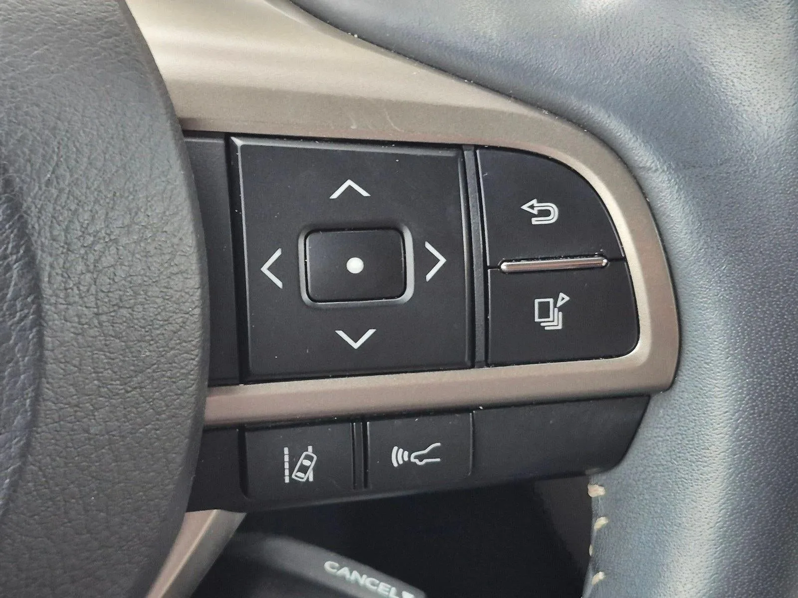2022 Lexus RX 350 photo 11