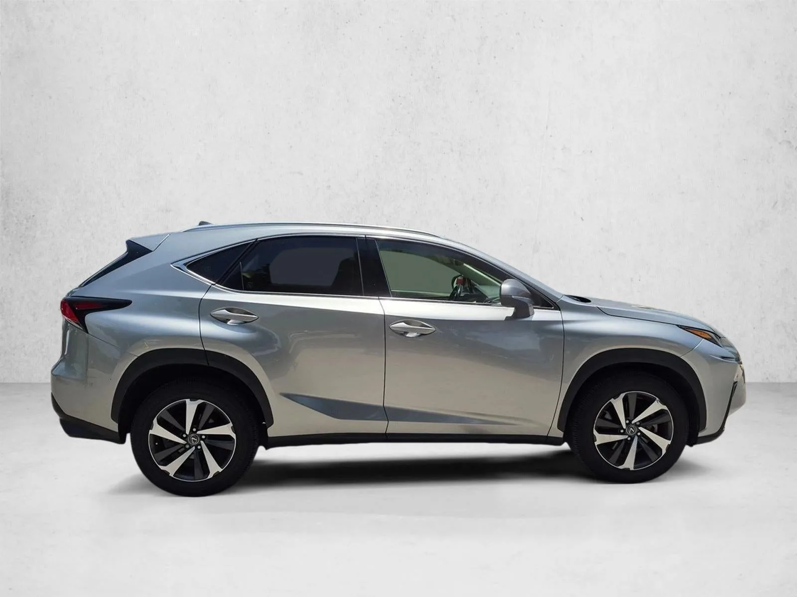 2019 Lexus NX 300 photo 4