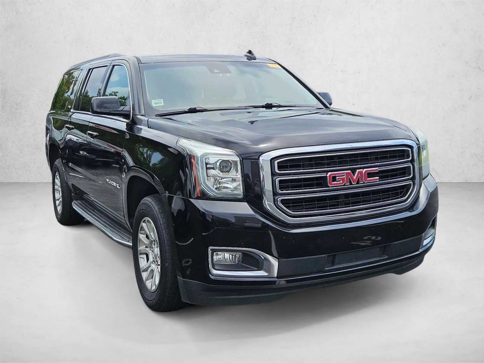 2020 GMC Yukon XL 2WD 4dr SLT photo 3