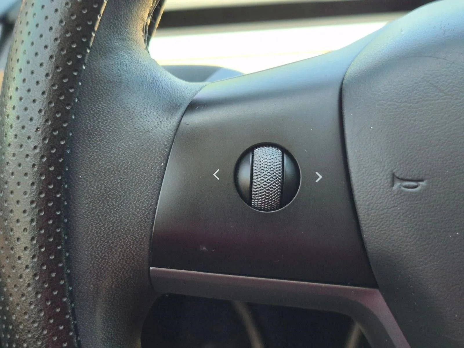 2023 Tesla Model 3 Base photo 10