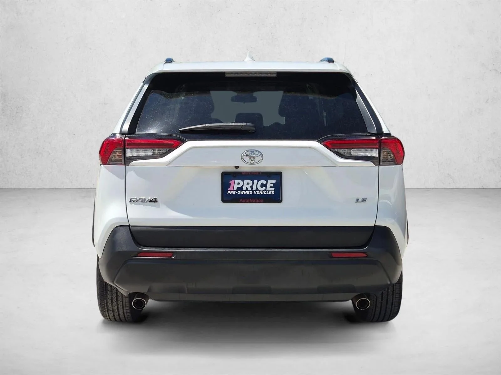 2019 Toyota RAV4 LE FWD (GS) photo 7