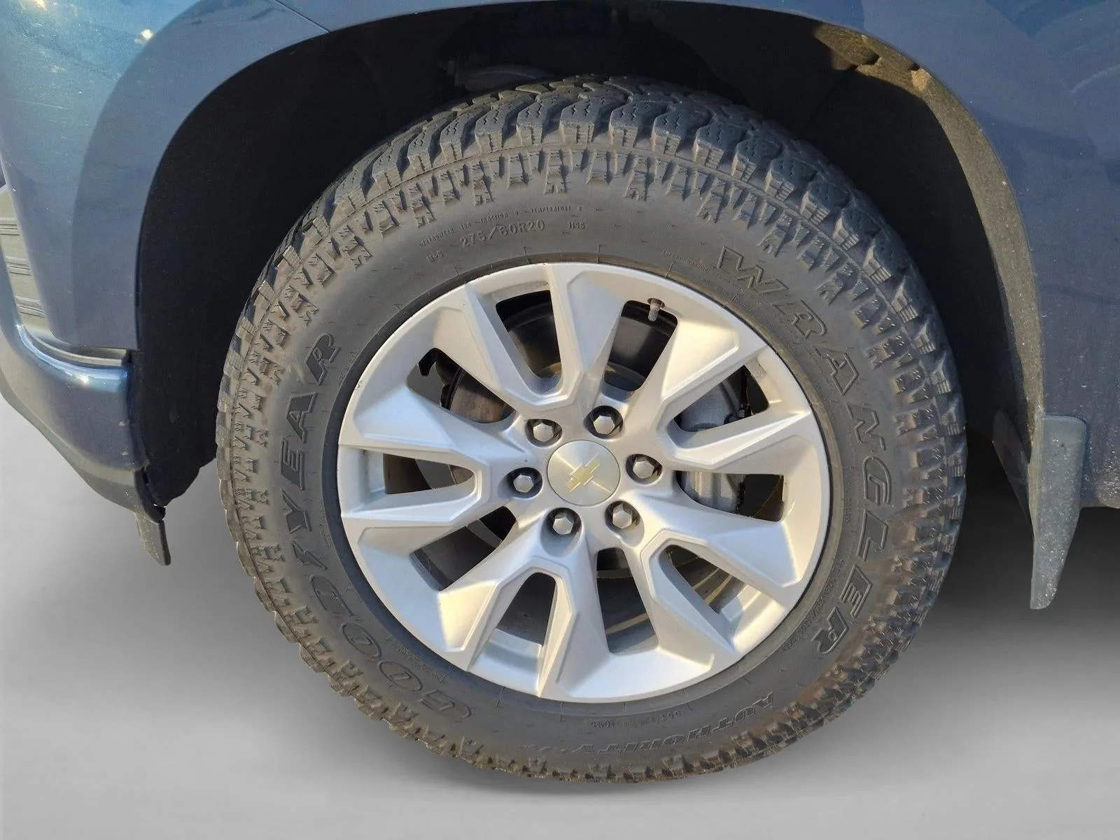 2021 Chevrolet Silverado 1500 Crew Cab Short Box 2-Wheel Drive Custom photo 10