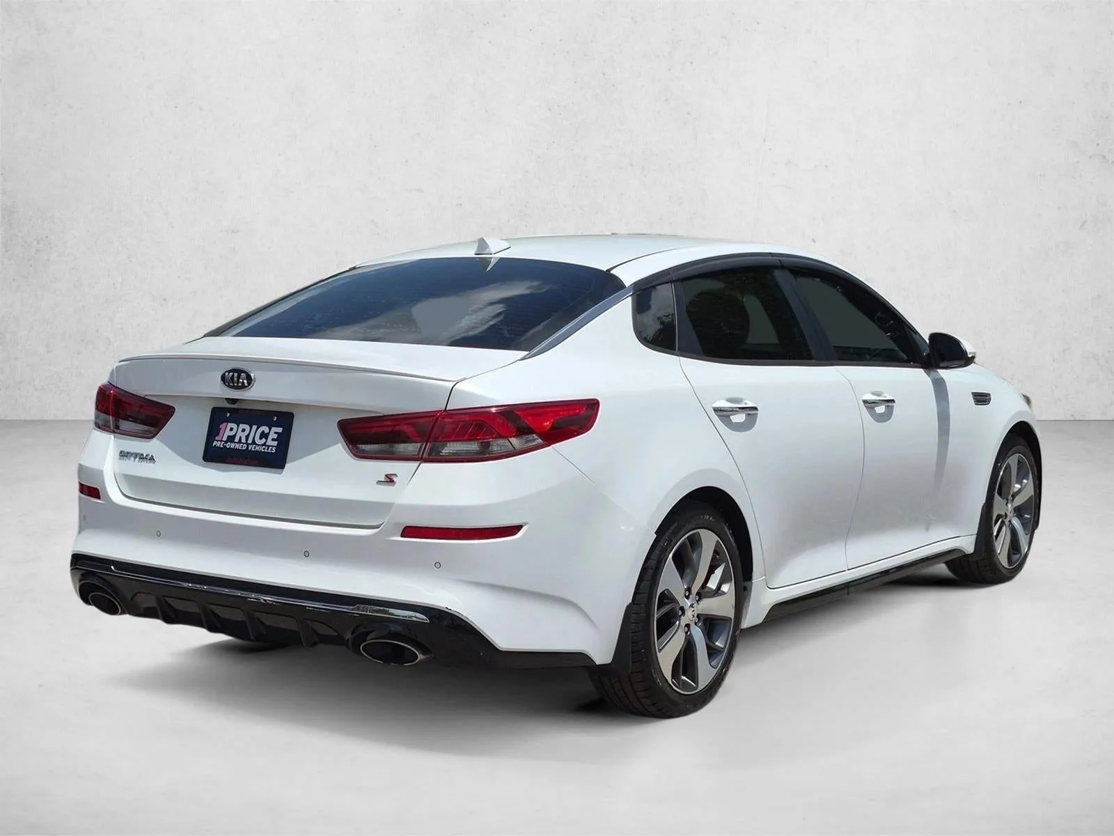 2020 Kia Optima S Auto photo 5