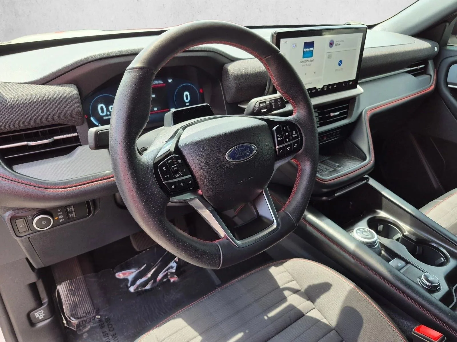 2025 Ford Explorer ST-Line photo 10
