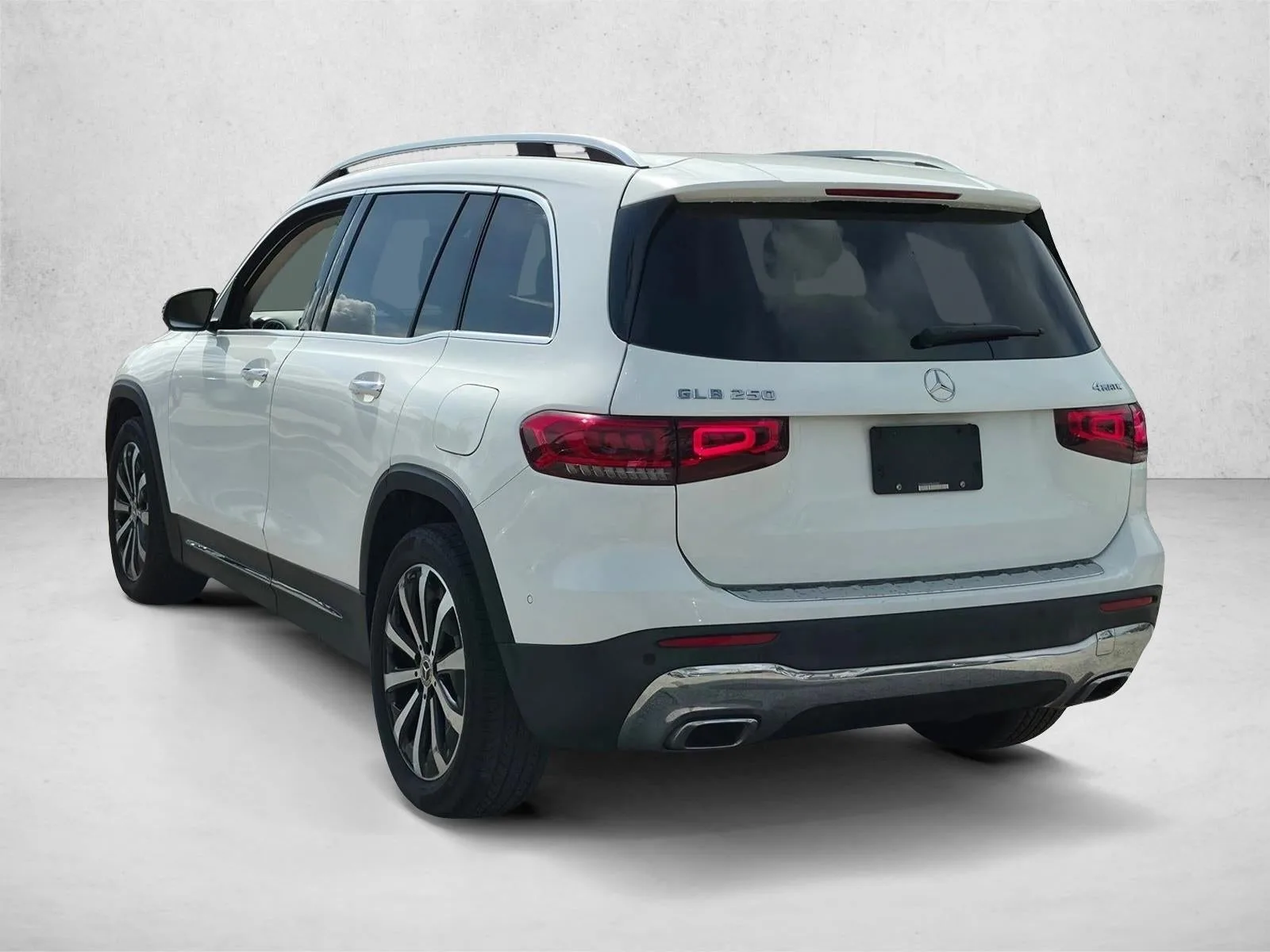 2022 Mercedes-Benz GLB GLB 250 4MATIC® SUV photo 7