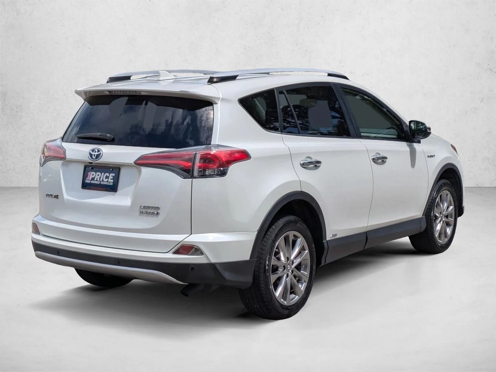 2016 Toyota RAV4 Hybrid AWD 4dr Limited (Natl) photo 5