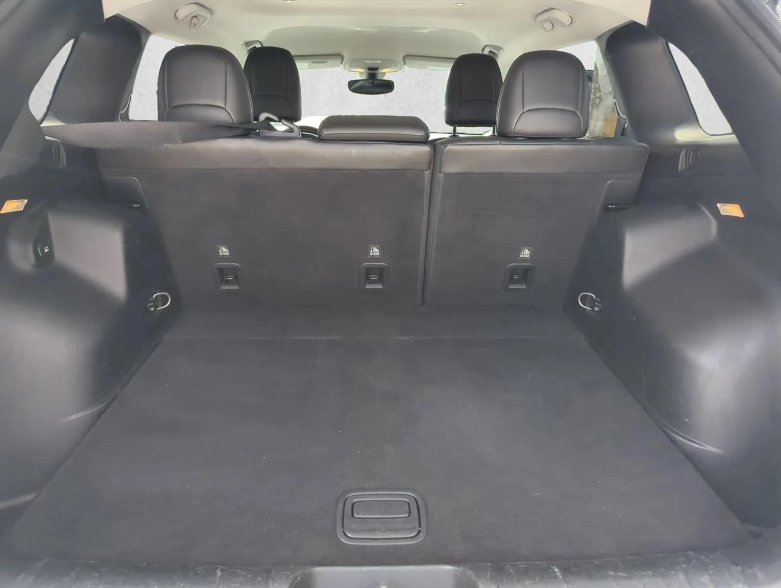 2020 Jeep Cherokee Altitude FWD photo 6