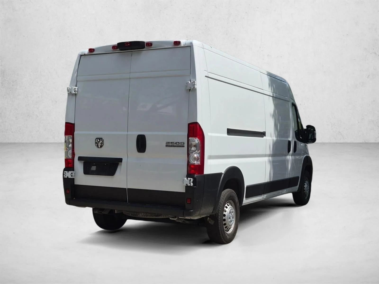 2025 RAM ProMaster Cargo Van Tradesman photo 5